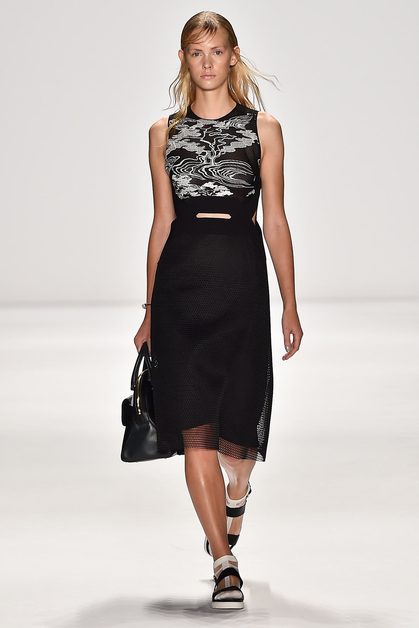 Vivienne Tam S/S 15 Look 23