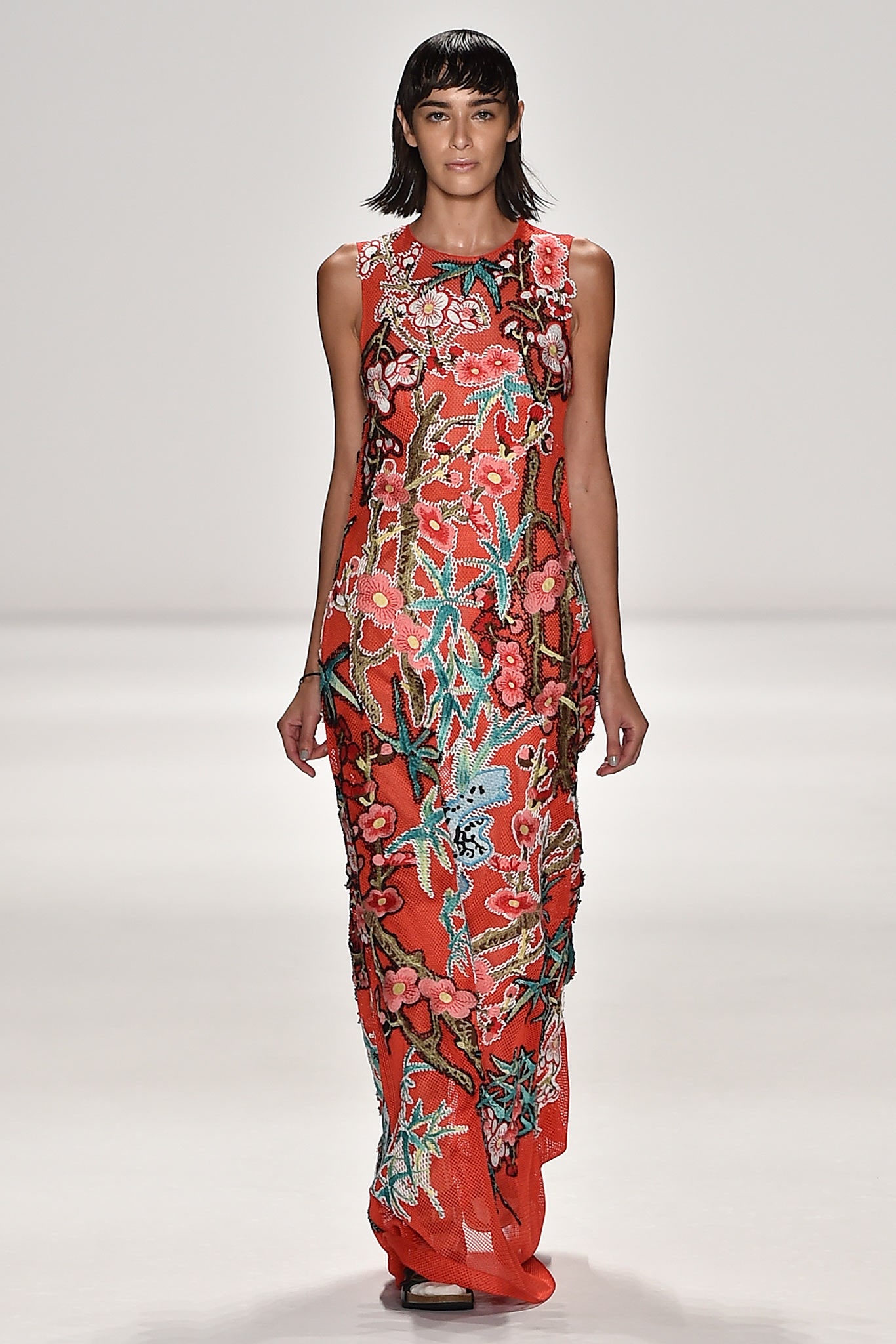Vivienne Tam S/S 15 Look 31