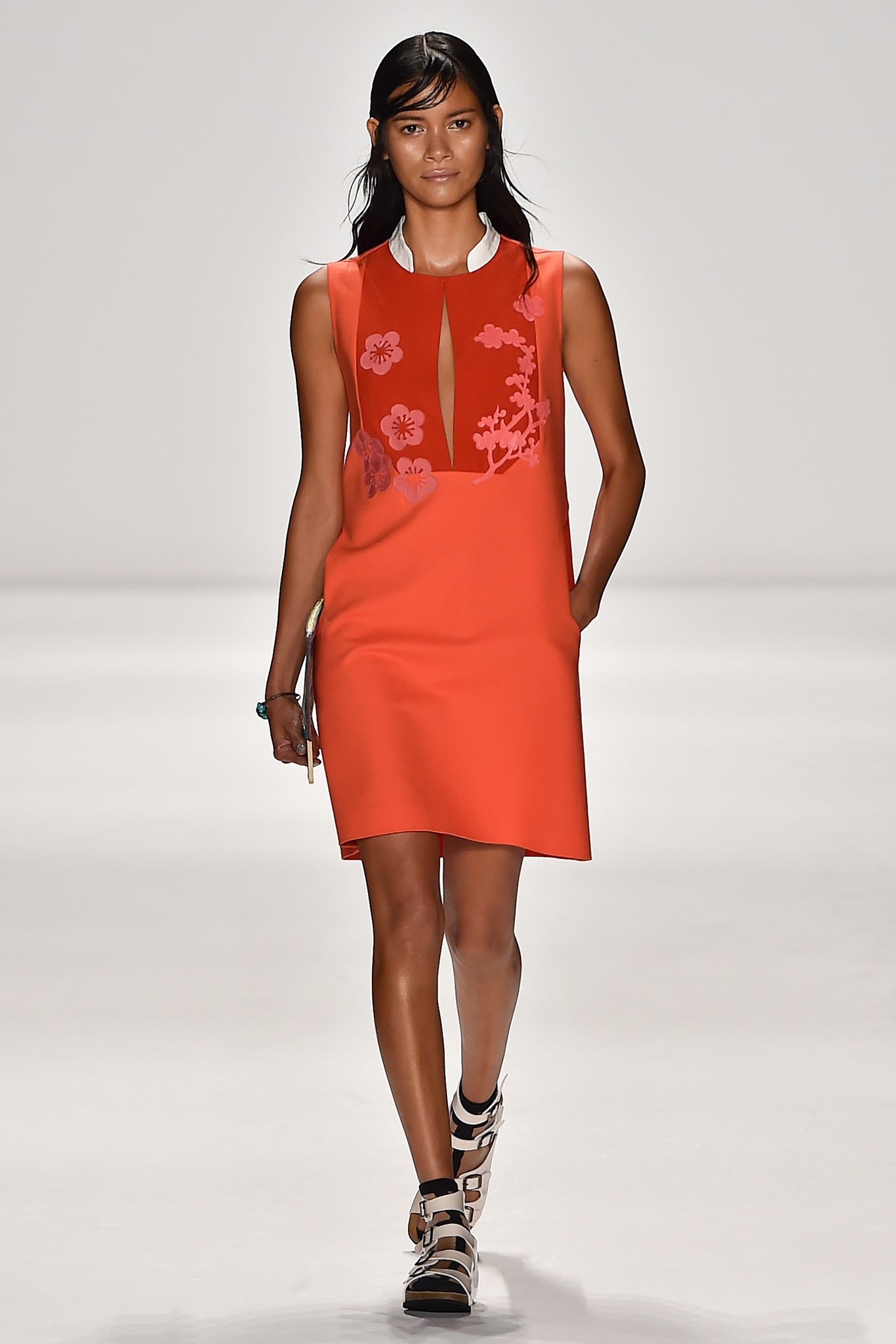 Vivienne Tam S/S 15 Look 33