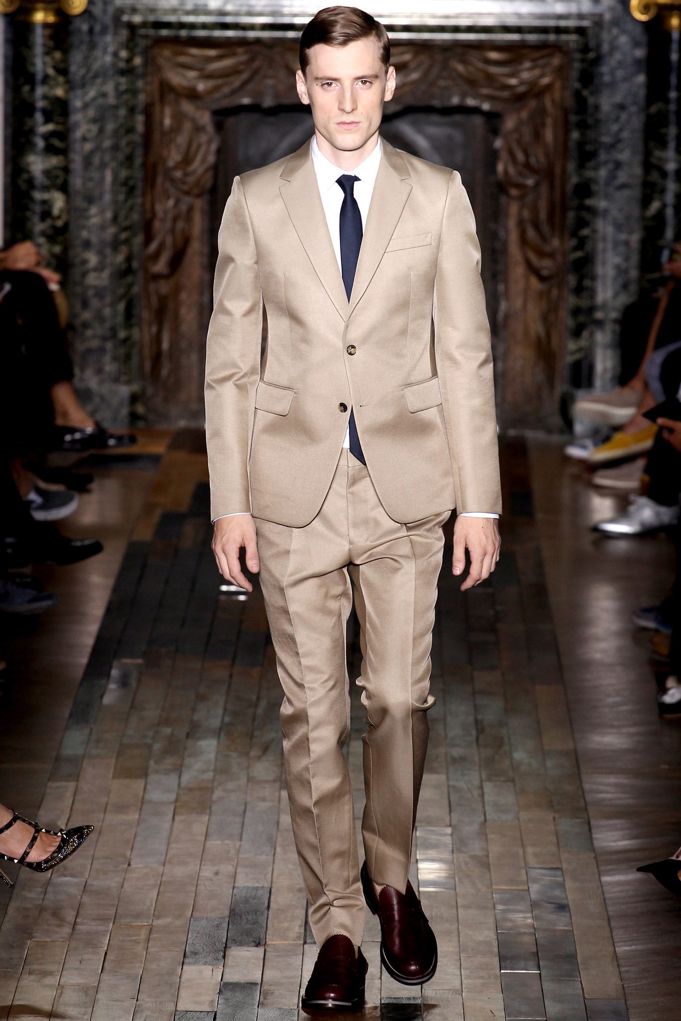Valentino S/S 14 Menswear Look 1