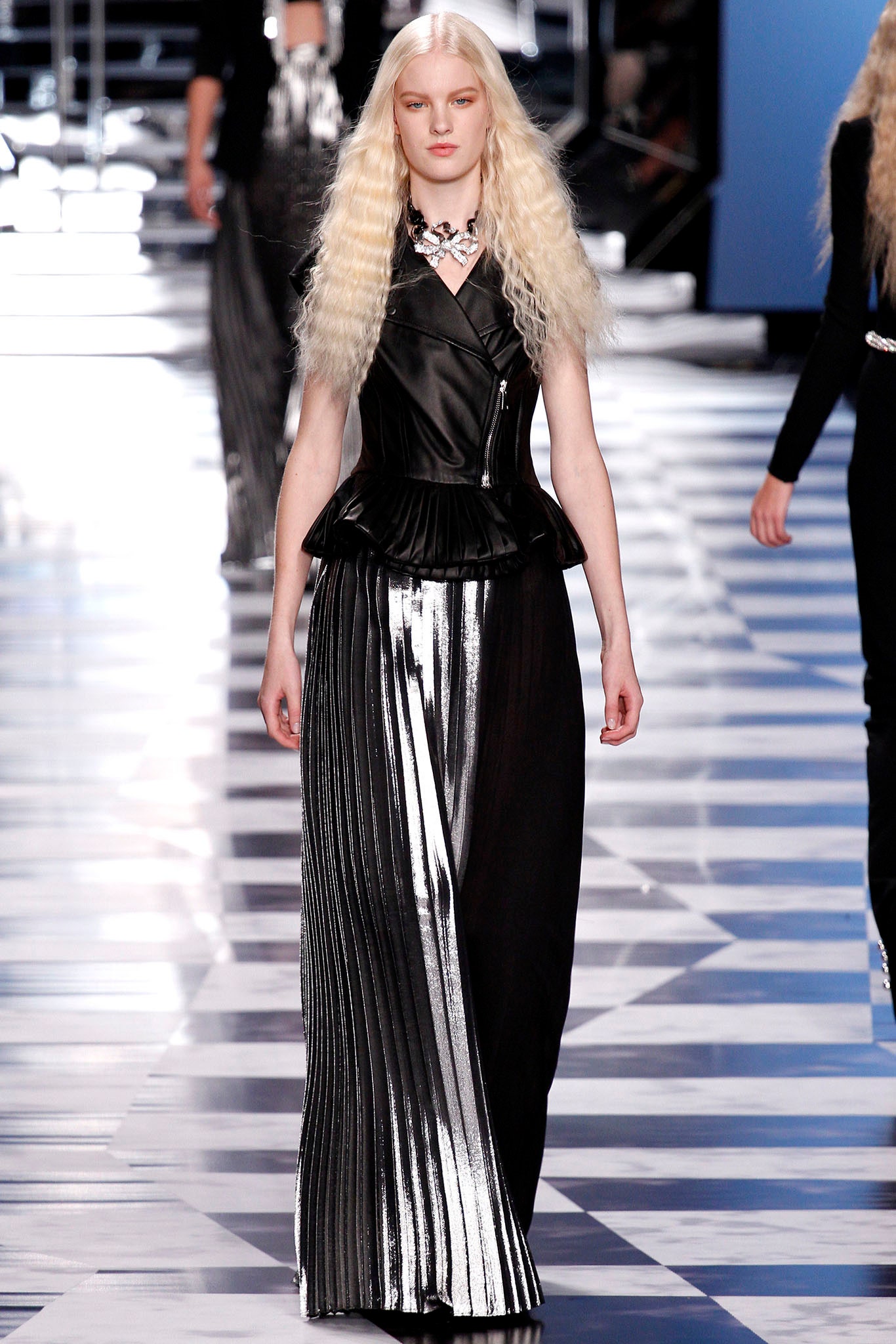 Viktor & Rolf S/S 13 Look 5