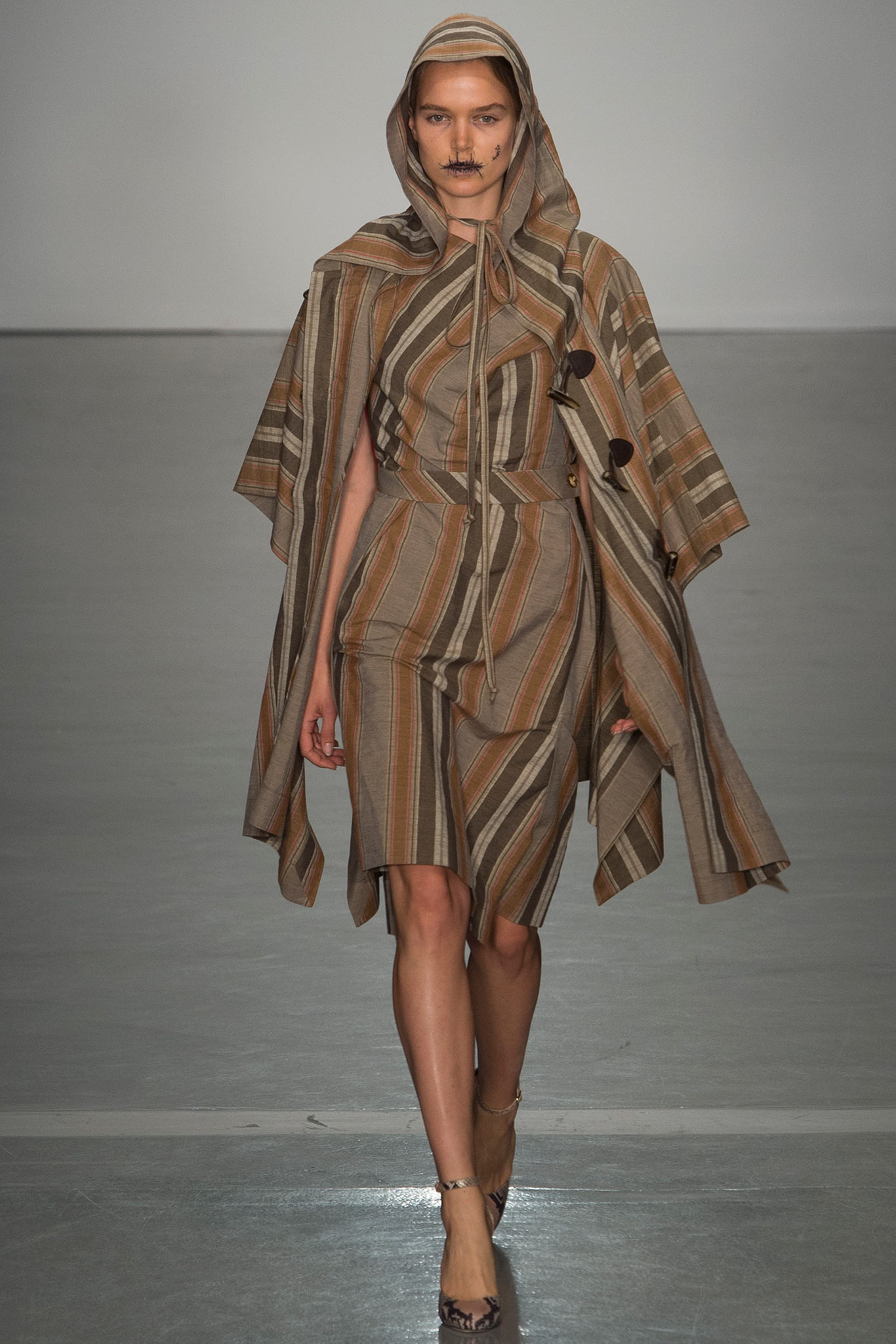 Vivienne Westwood S/S 15 Look 13
