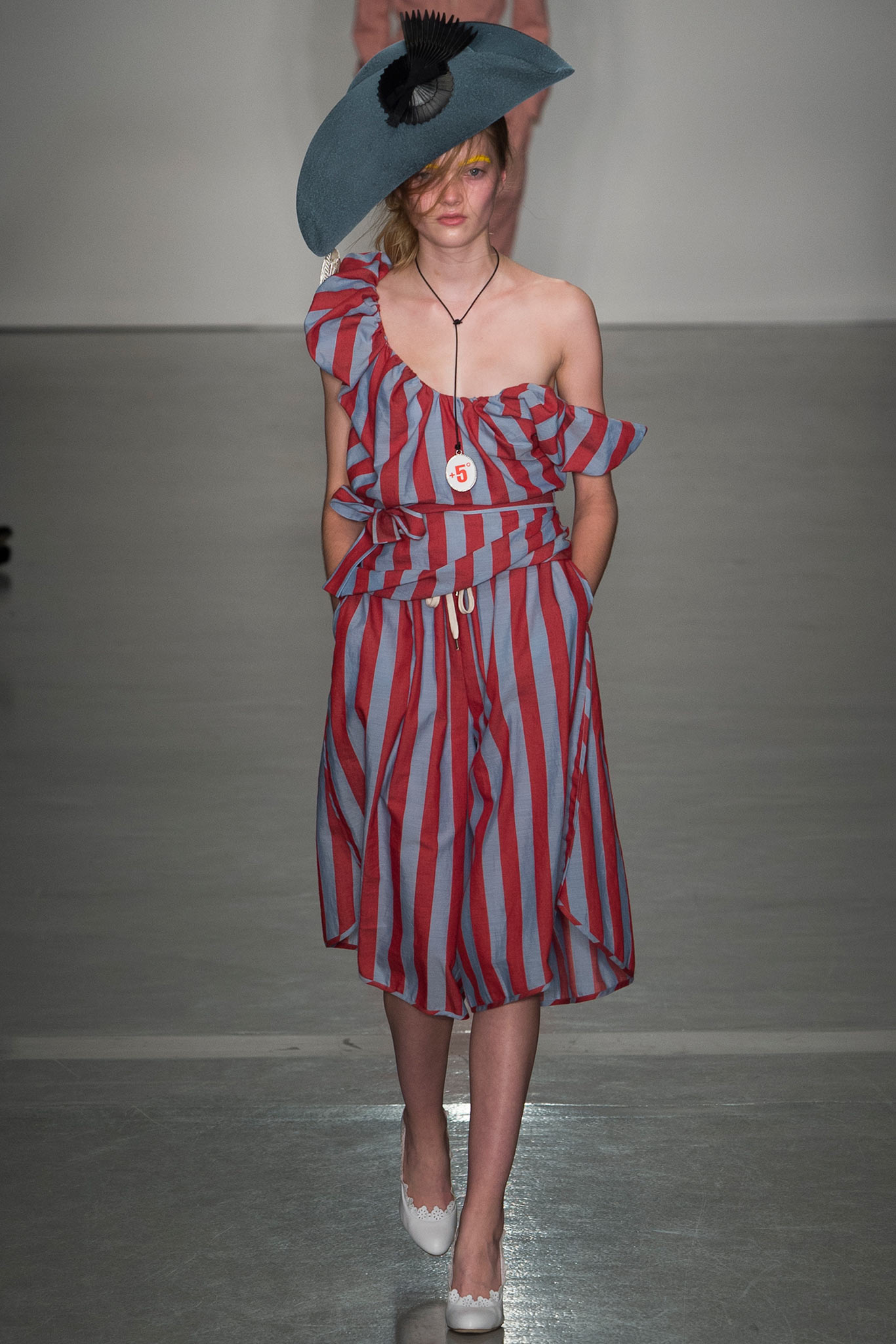 Vivienne Westwood S/S 15 Look 31