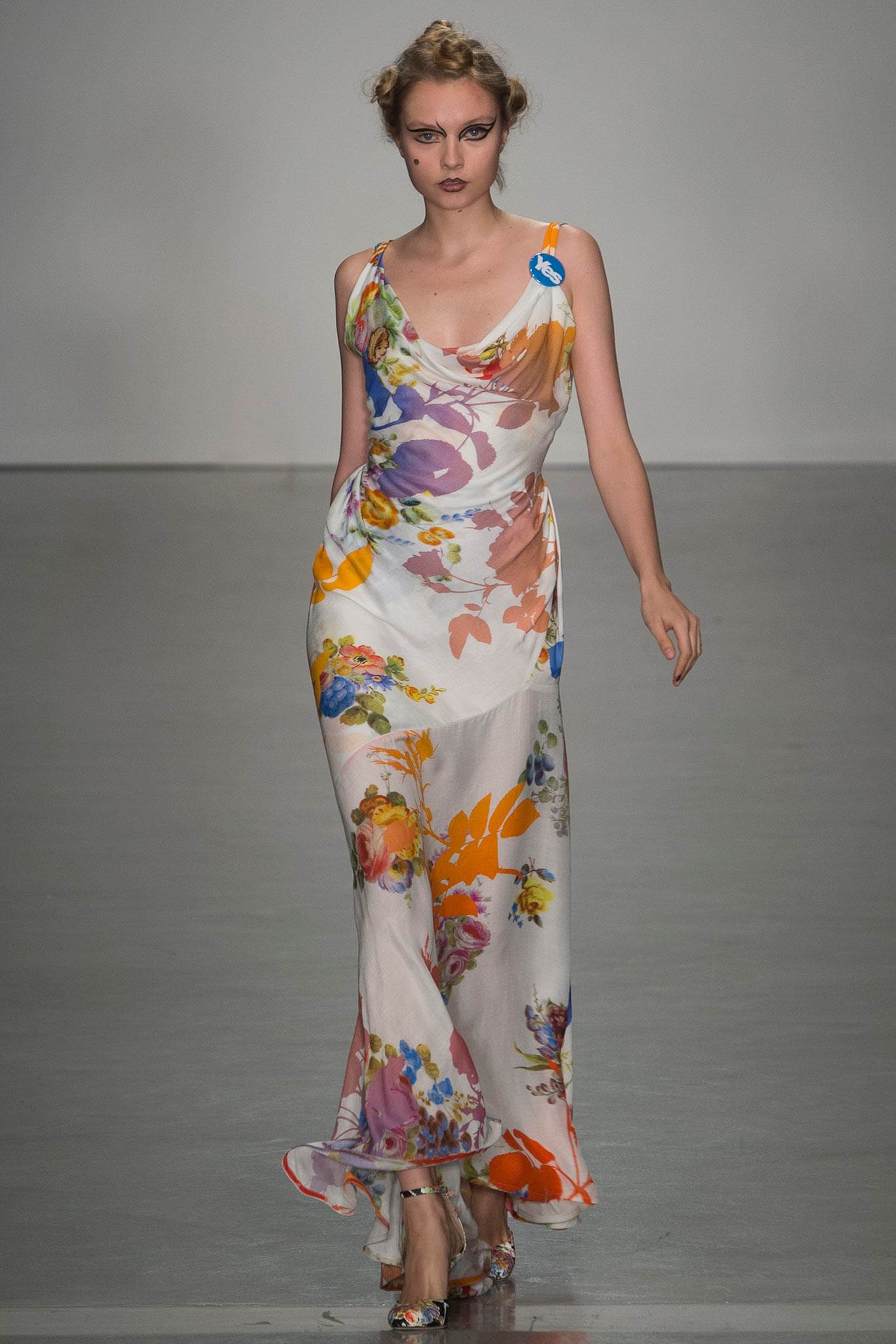 Vivienne Westwood S/S 15 Look 43