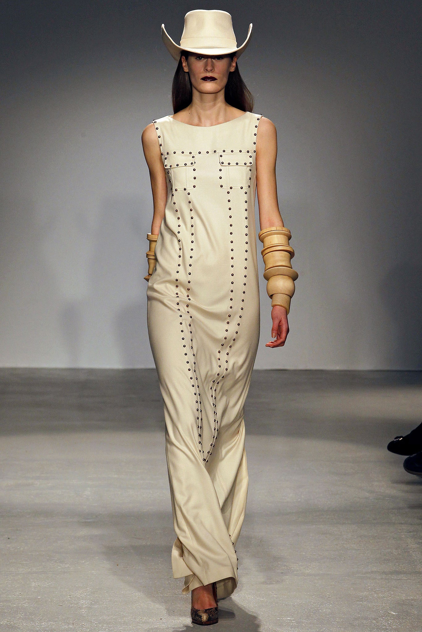 Veronique Branquinho F/W 13 Look 6