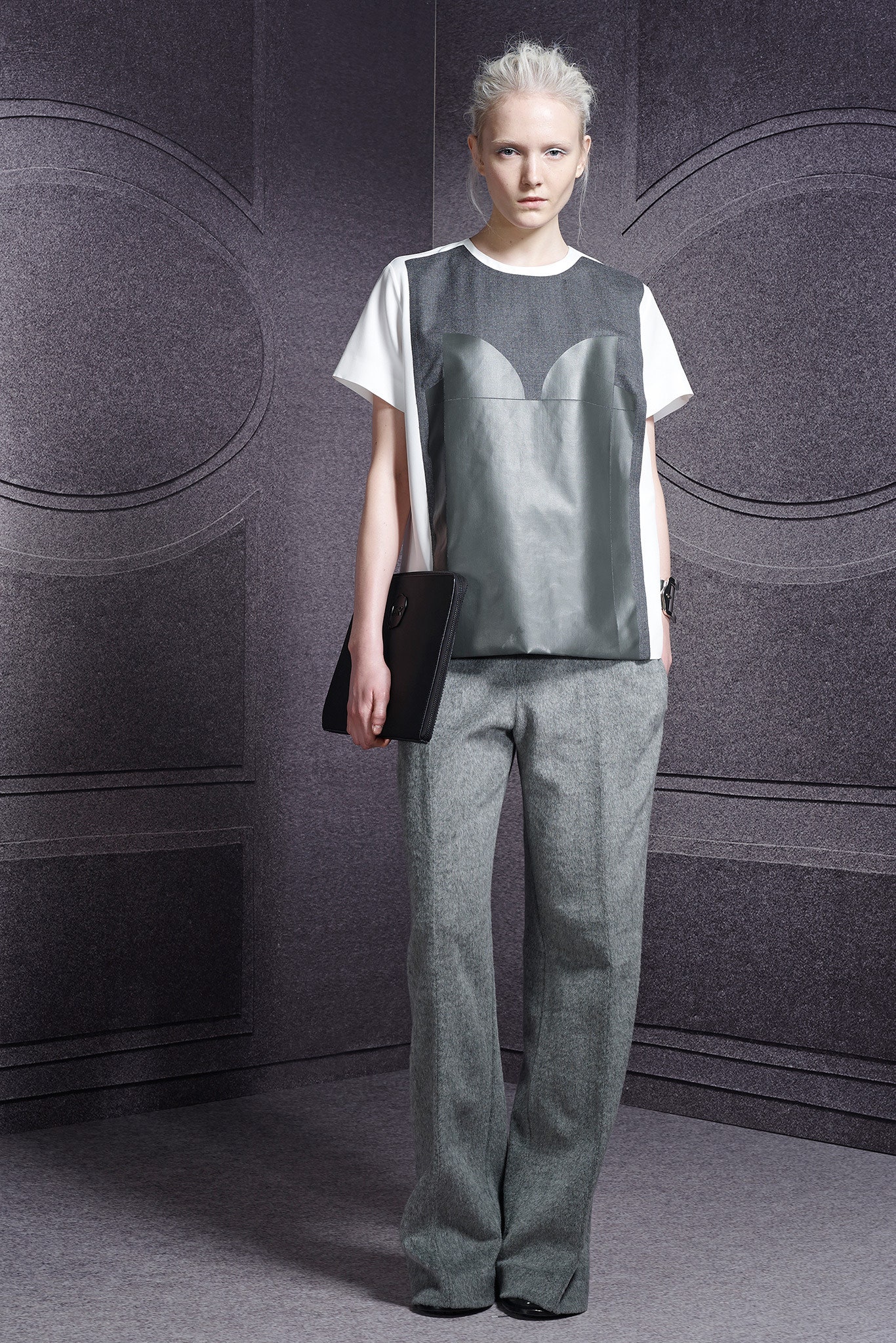 Viktor & Rolf F/W 14 Look 1