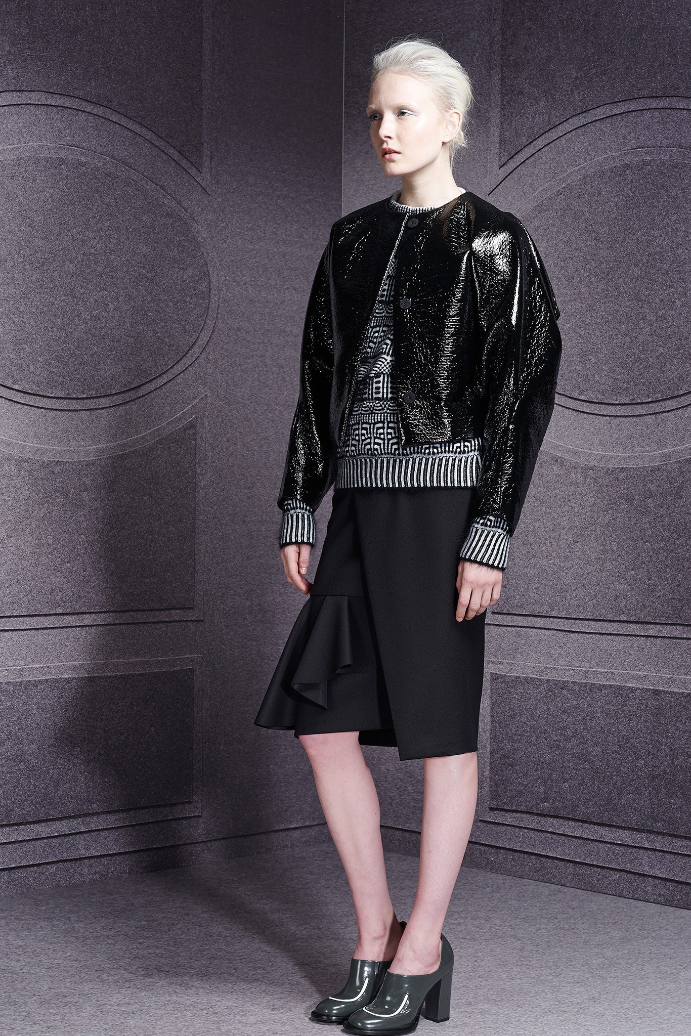 Viktor & Rolf F/W 14 Look 15