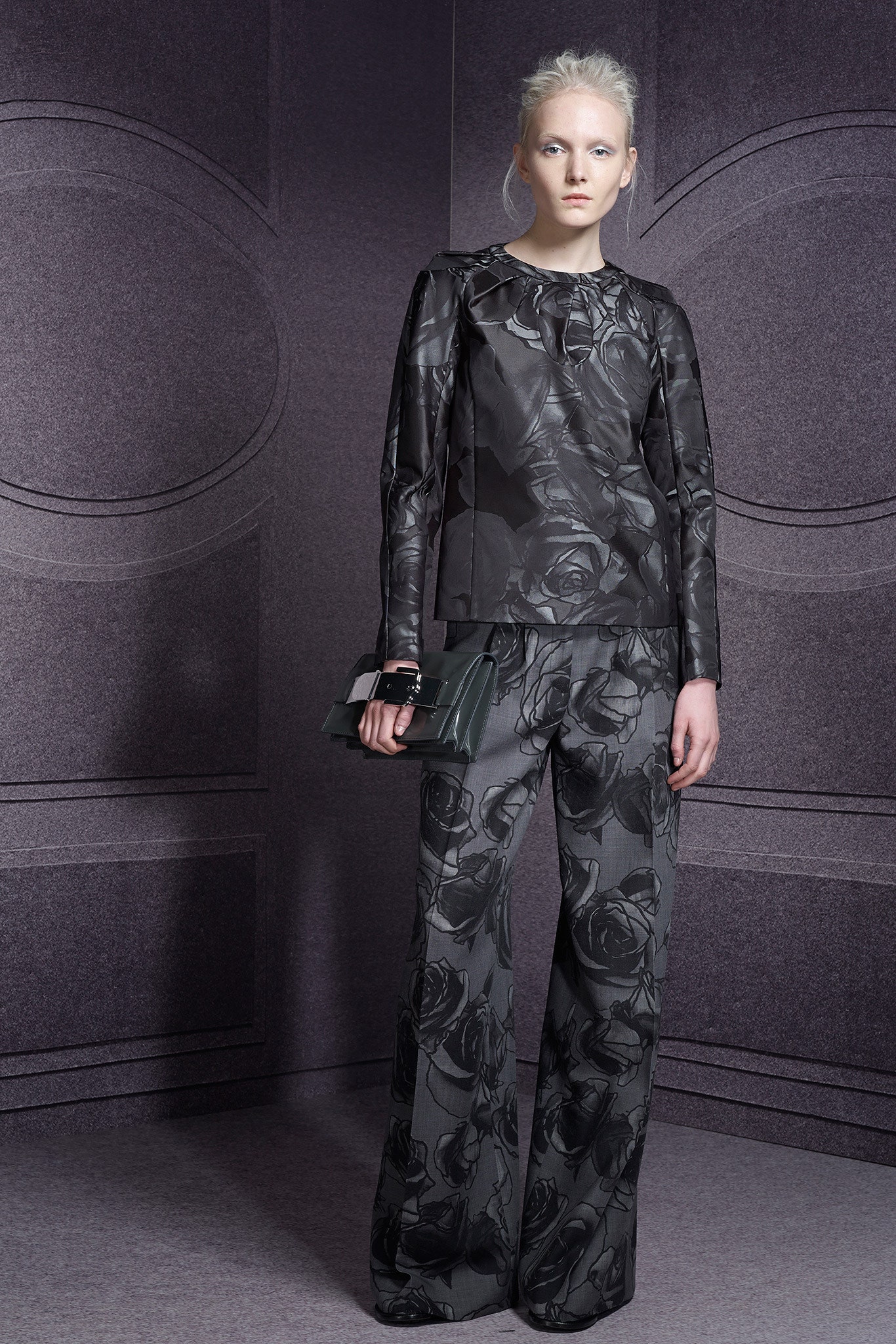 Viktor & Rolf F/W 14 Look 21