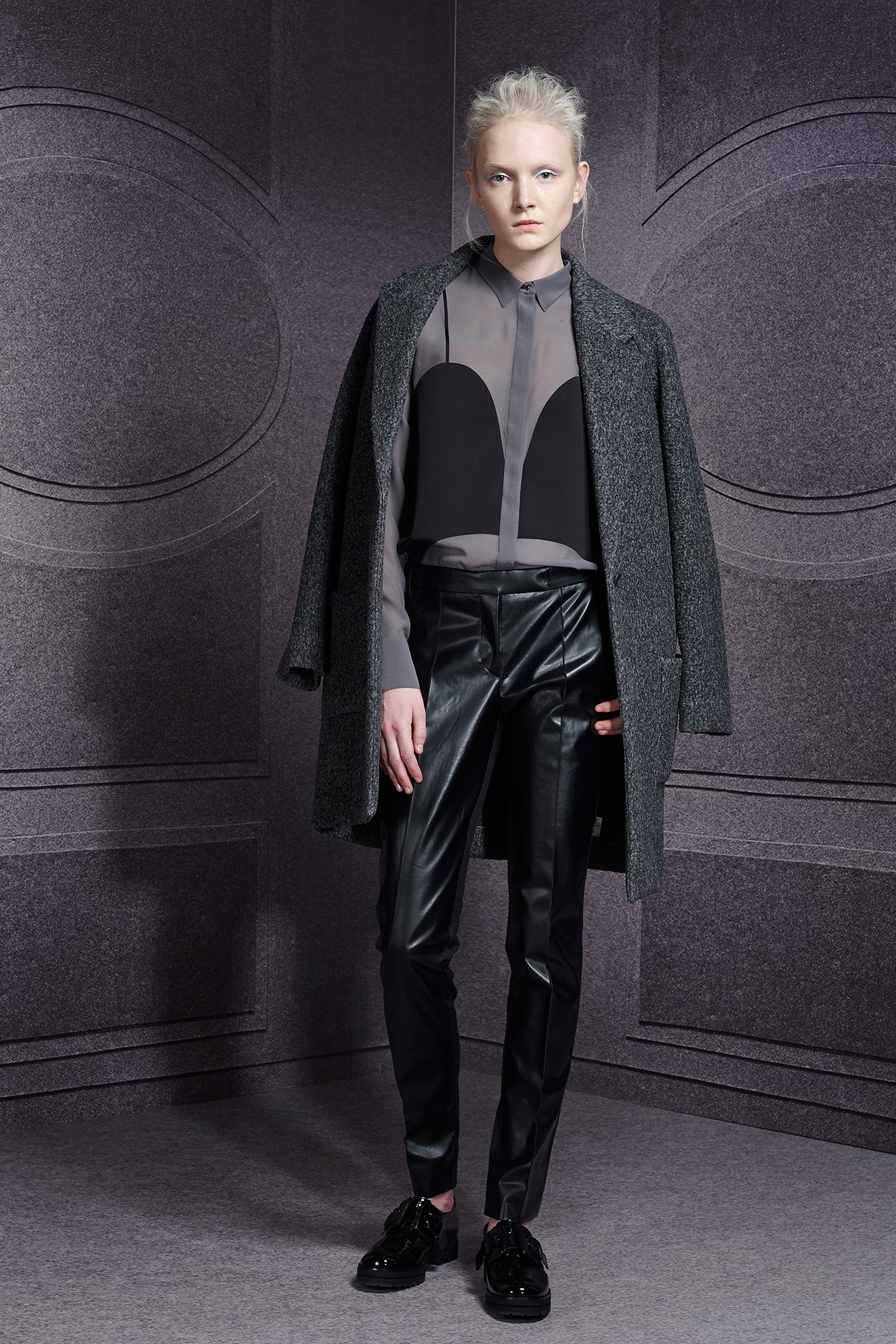 Viktor & Rolf F/W 14 Look 22