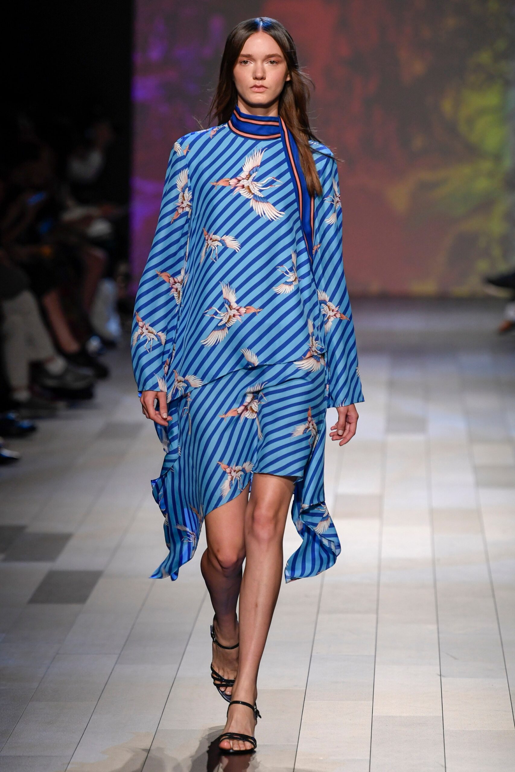 Vivienne Tam S/S 18 Look 4