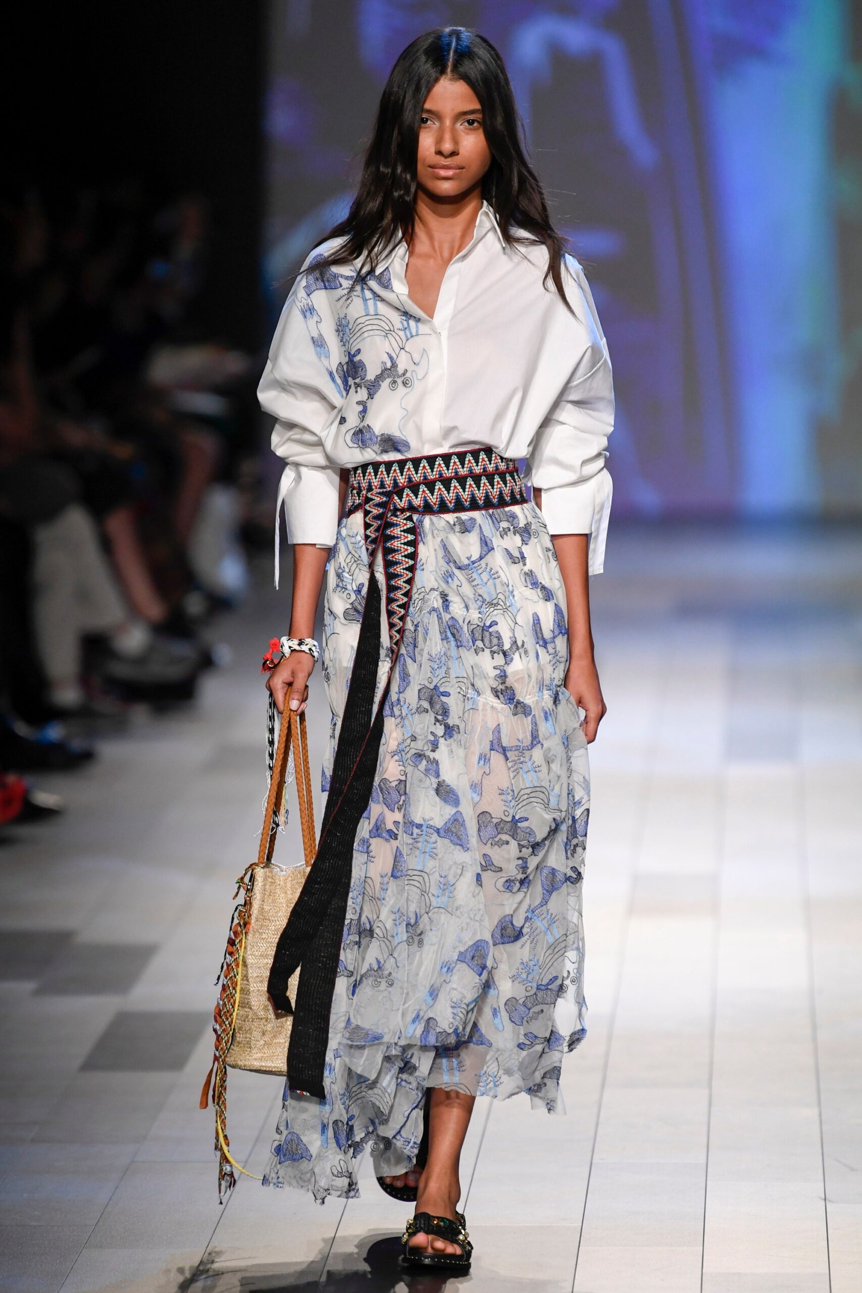 Vivienne Tam S/S 18 Look 9