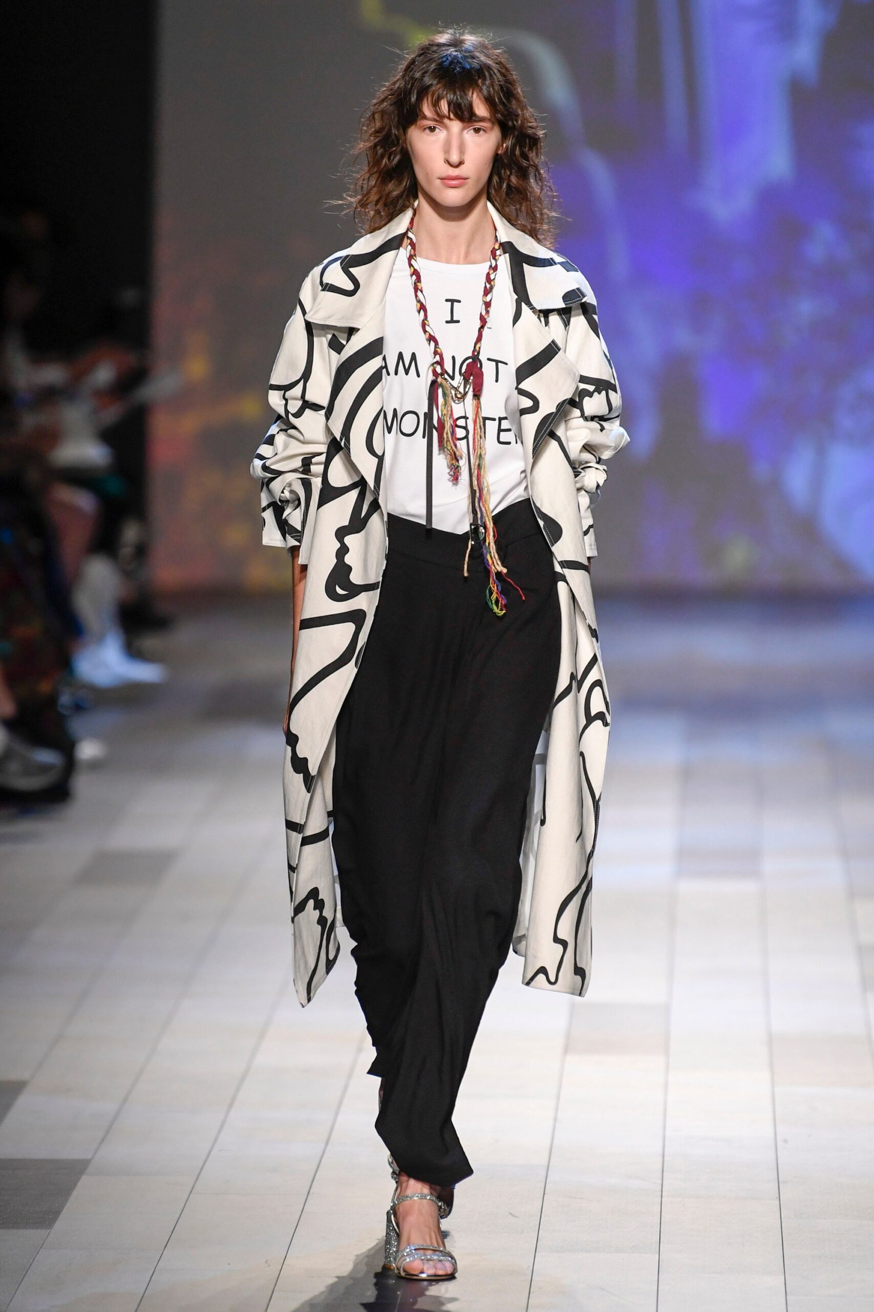 Vivienne Tam S/S 18 Look 13