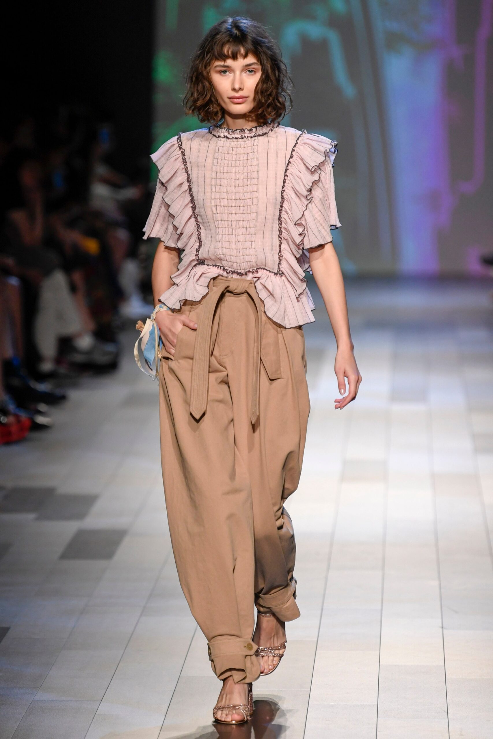 Vivienne Tam S/S 18 Look 21