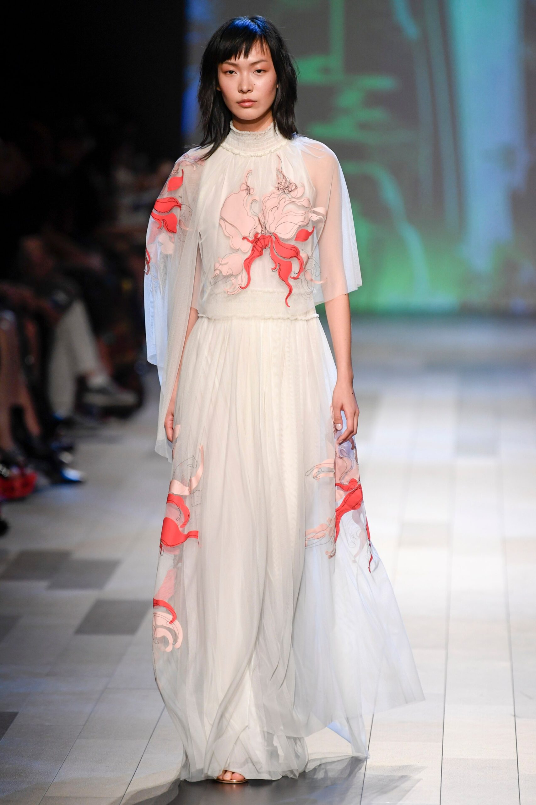 Vivienne Tam S/S 18 Look 39