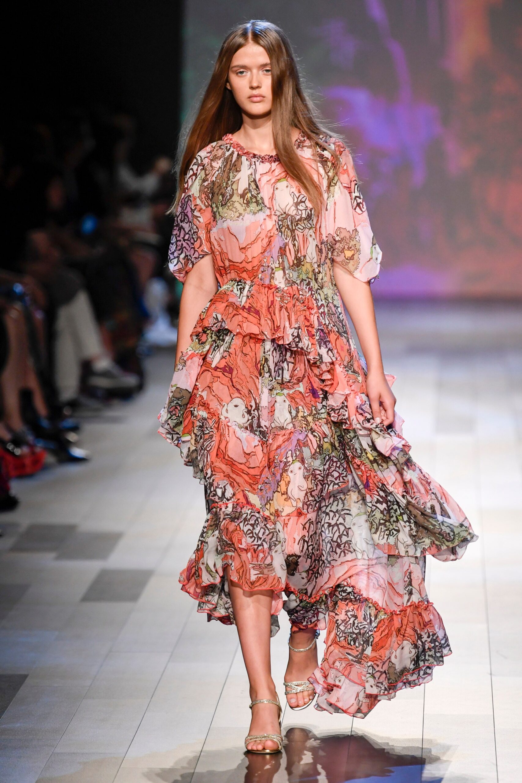 Vivienne Tam S/S 18 Look 40