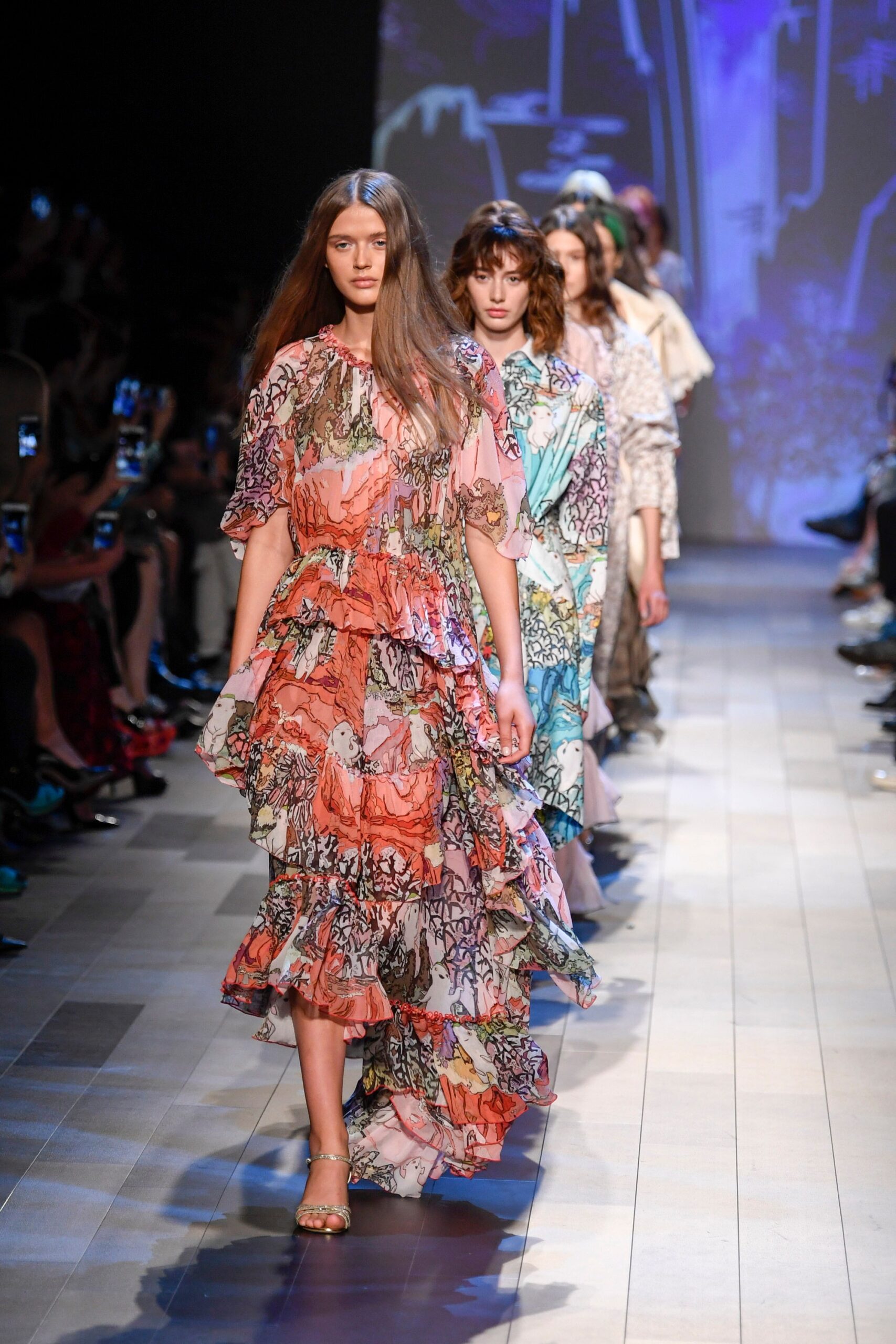 Vivienne Tam S/S 18 Look 41