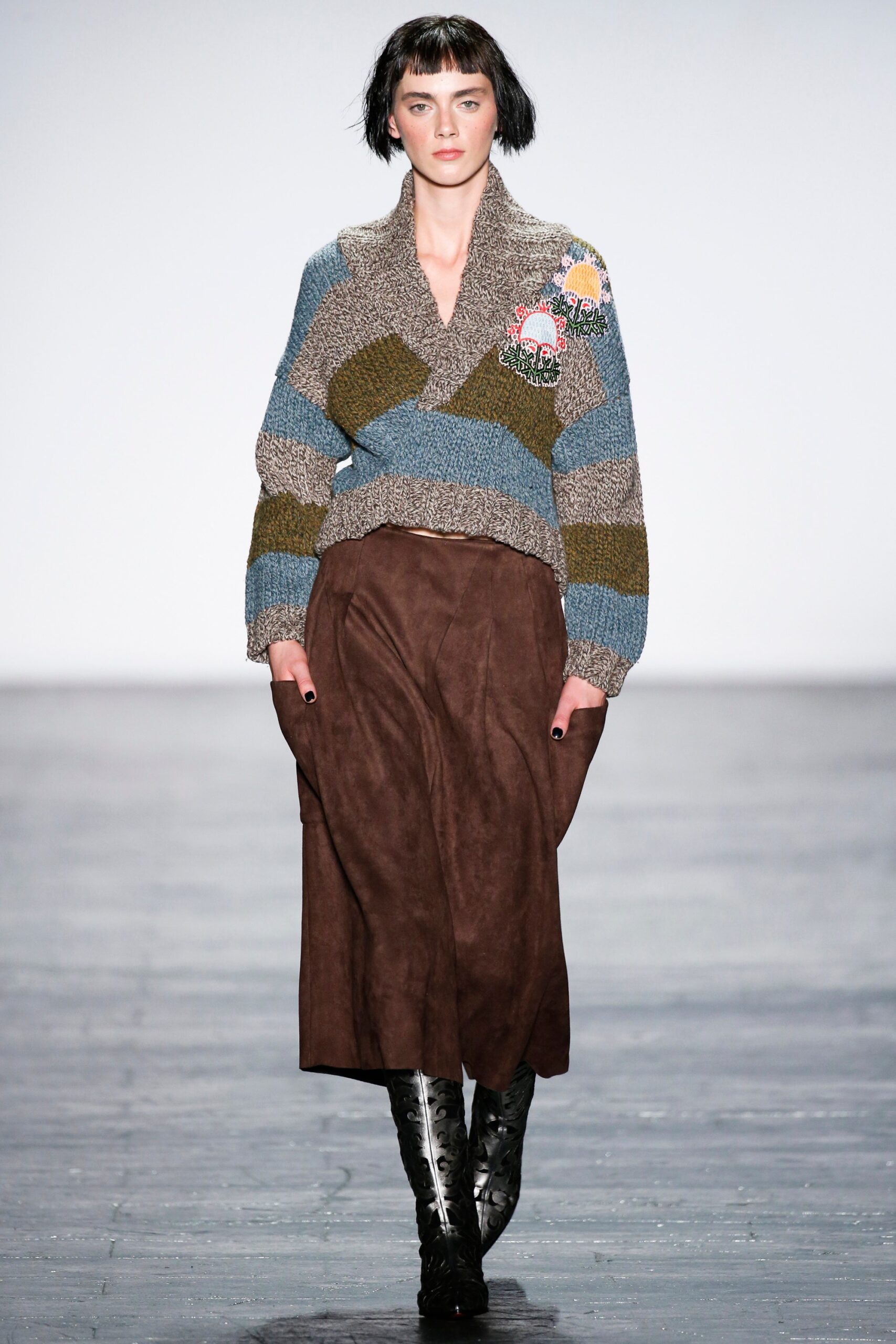 Vivienne Tam F/W 16 Look 23