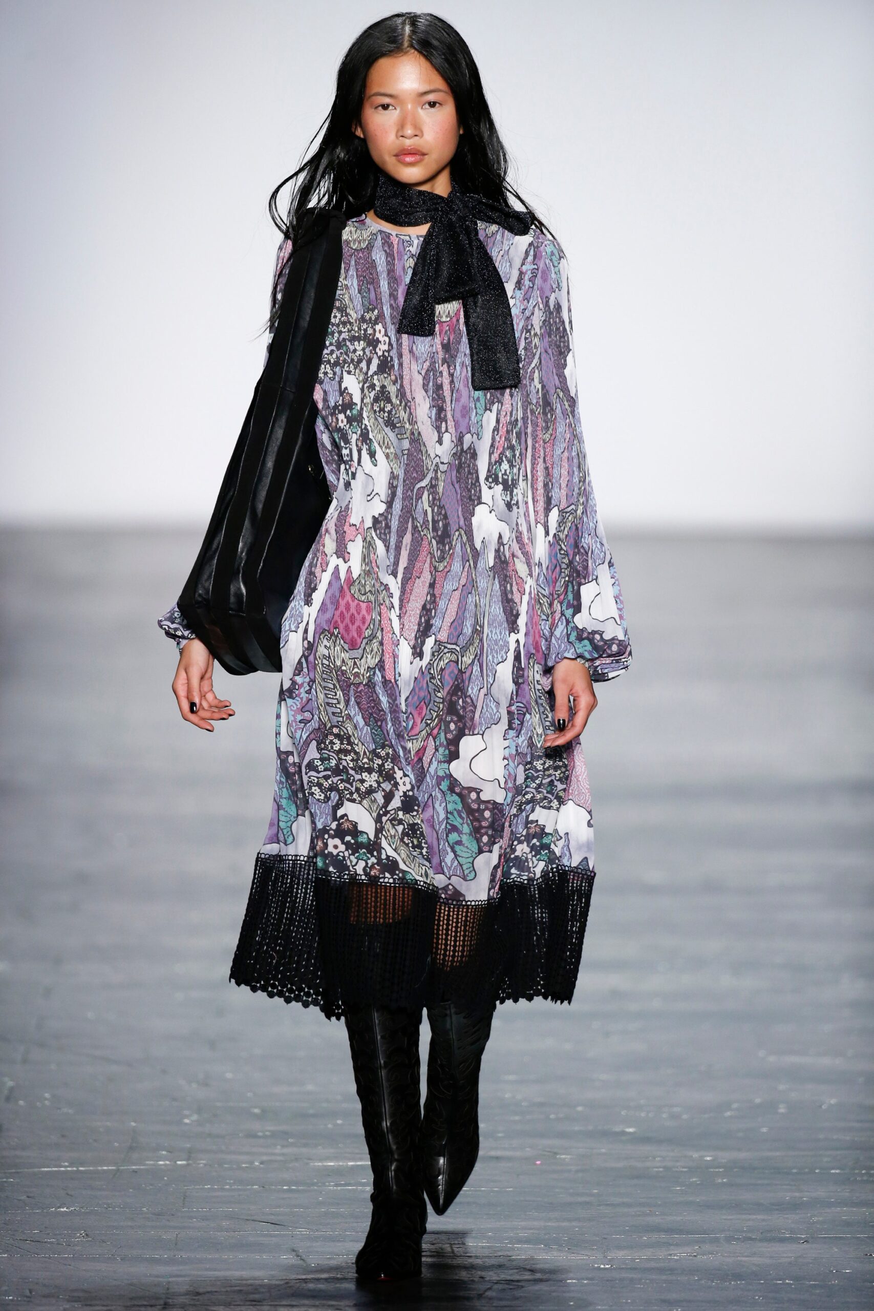 Vivienne Tam F/W 16 Look 26