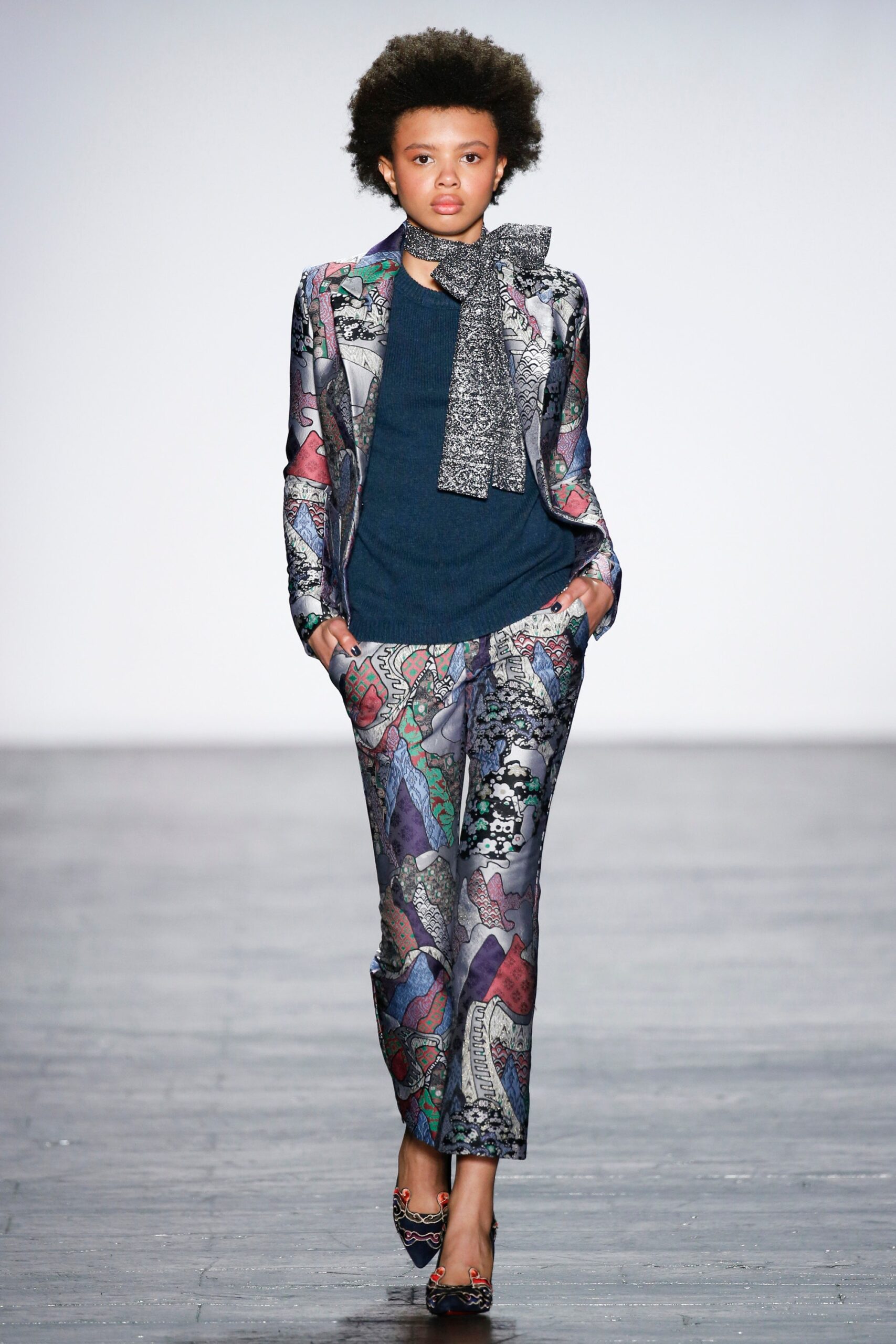 Vivienne Tam F/W 16 Look 27