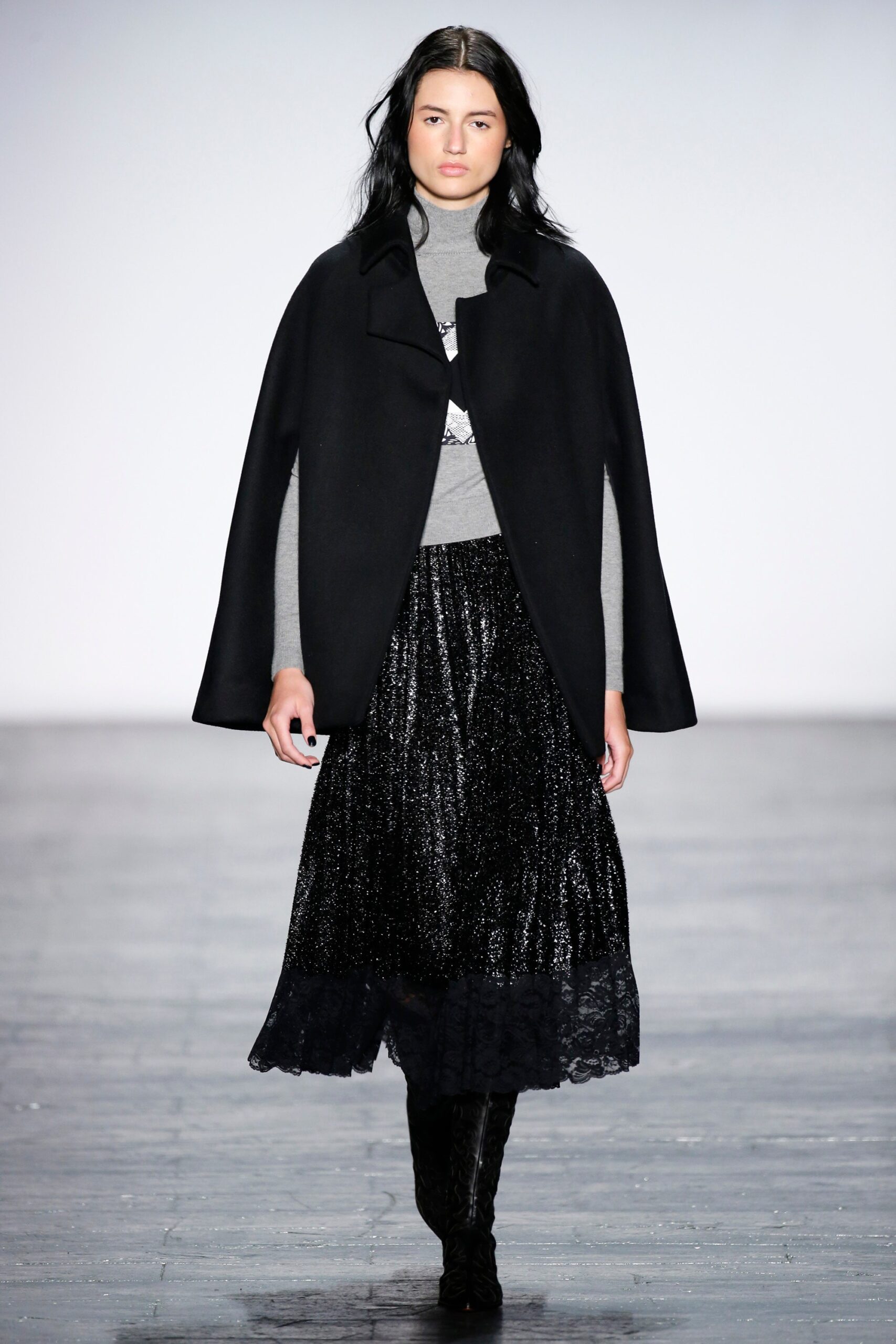 Vivienne Tam F/W 16 Look 30