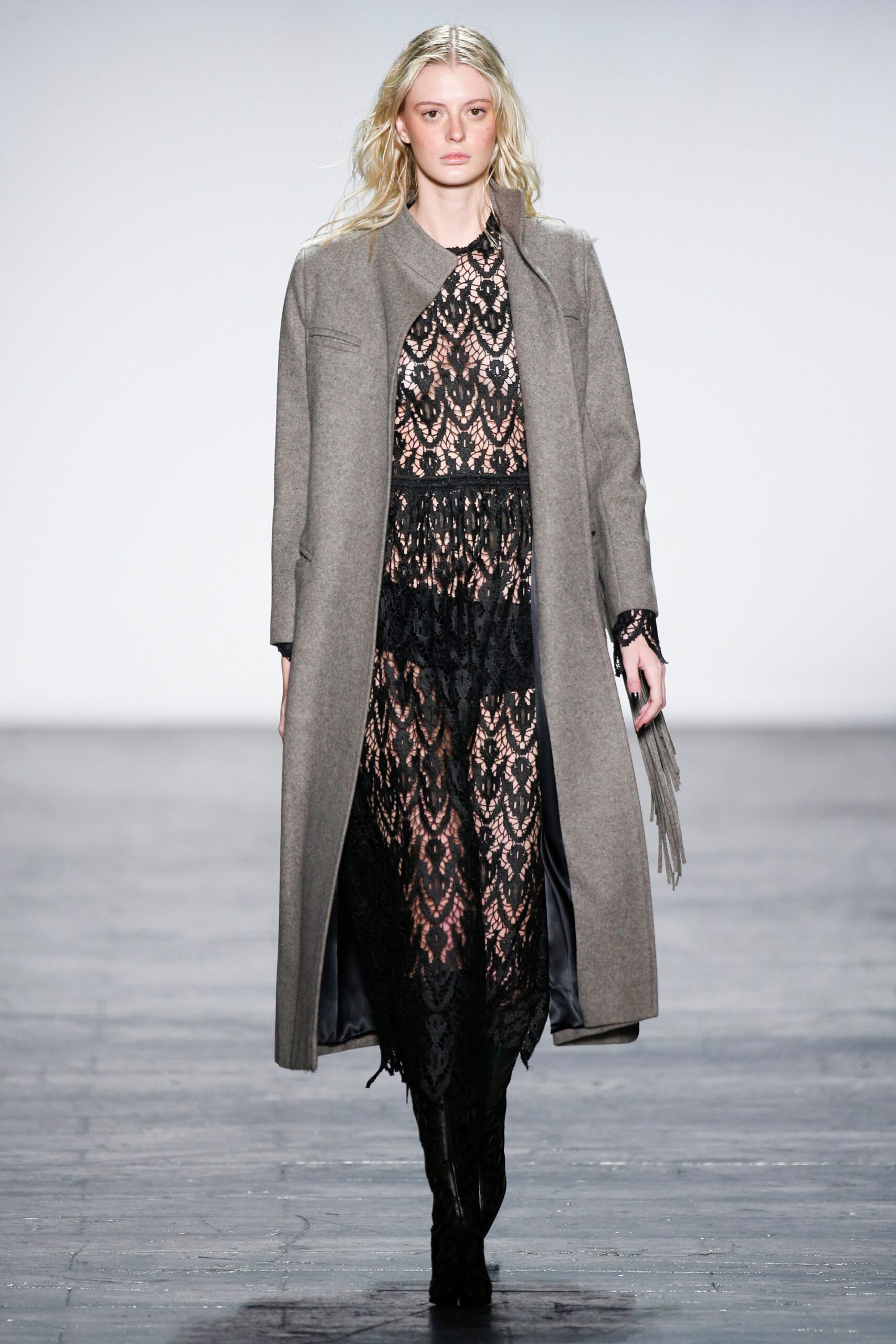 Vivienne Tam F/W 16 Look 31