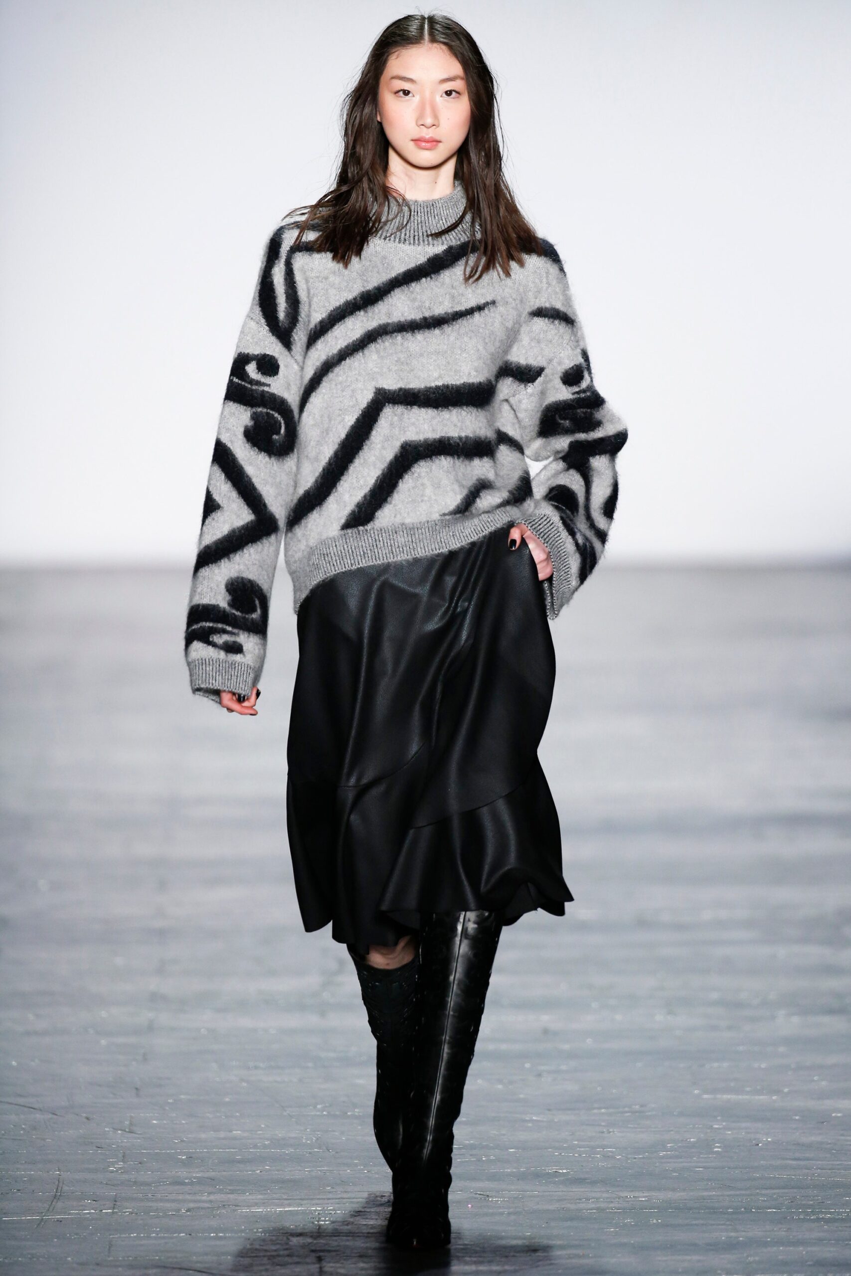 Vivienne Tam F/W 16 Look 32