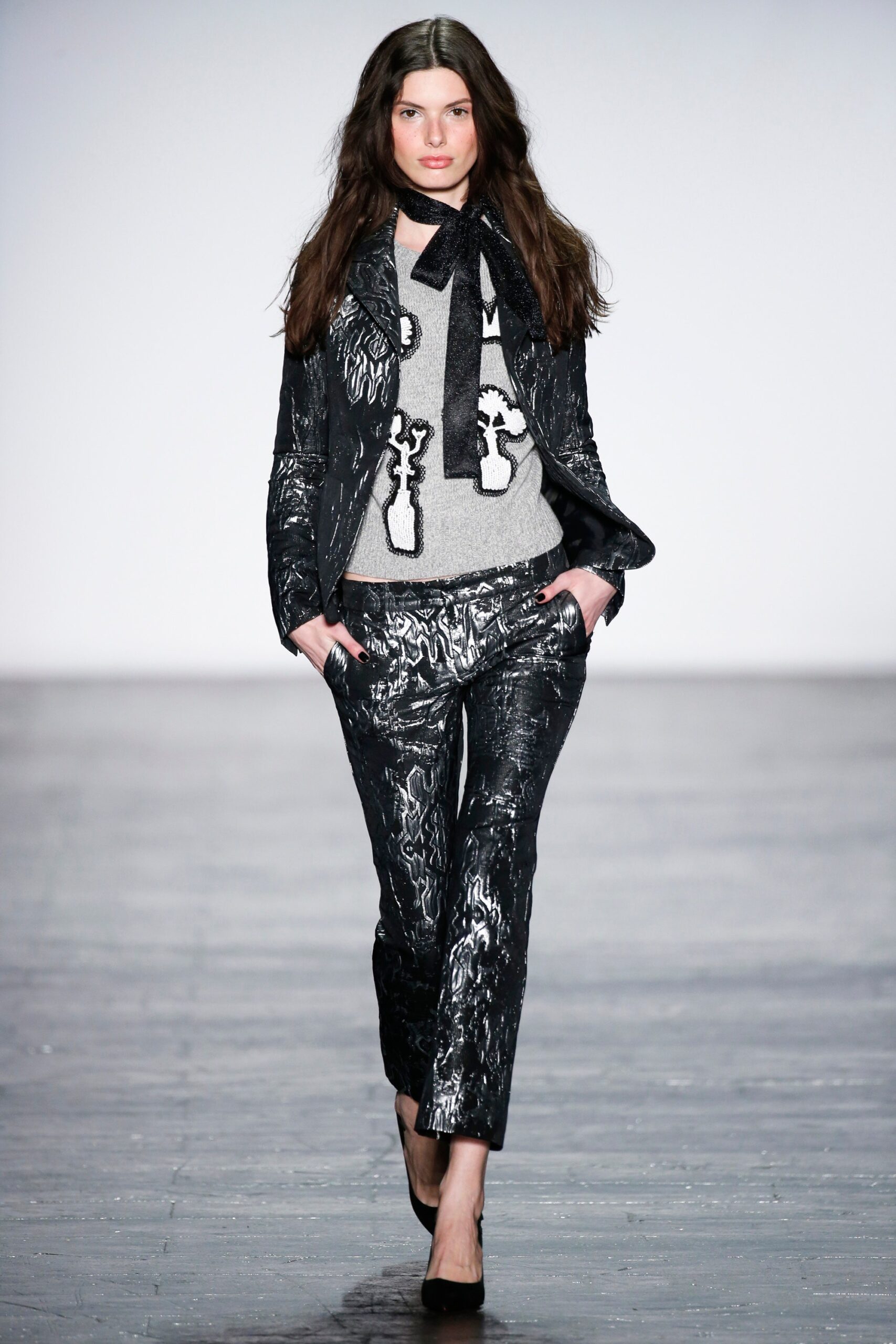 Vivienne Tam F/W 16 Look 34