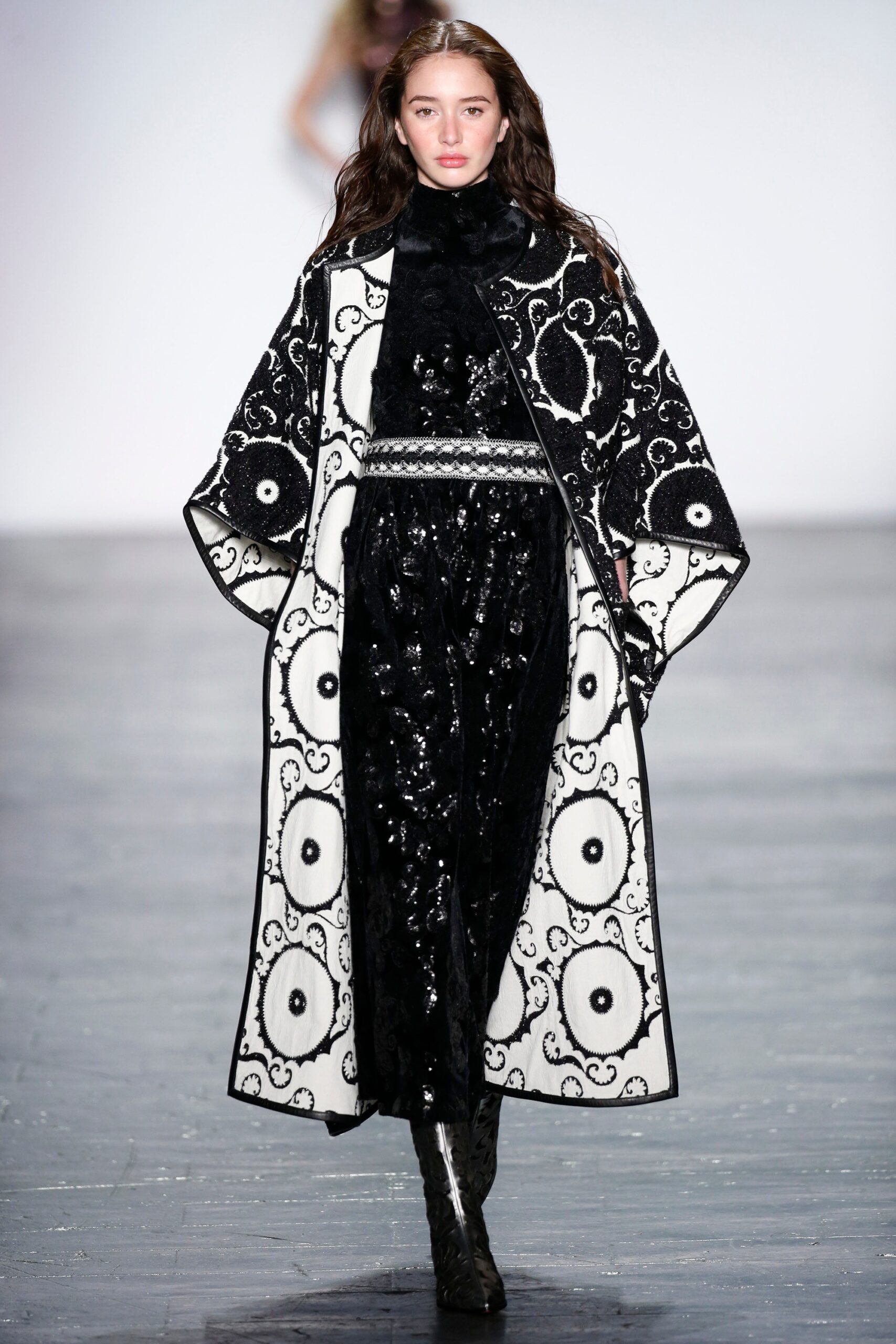 Vivienne Tam F/W 16 Look 40