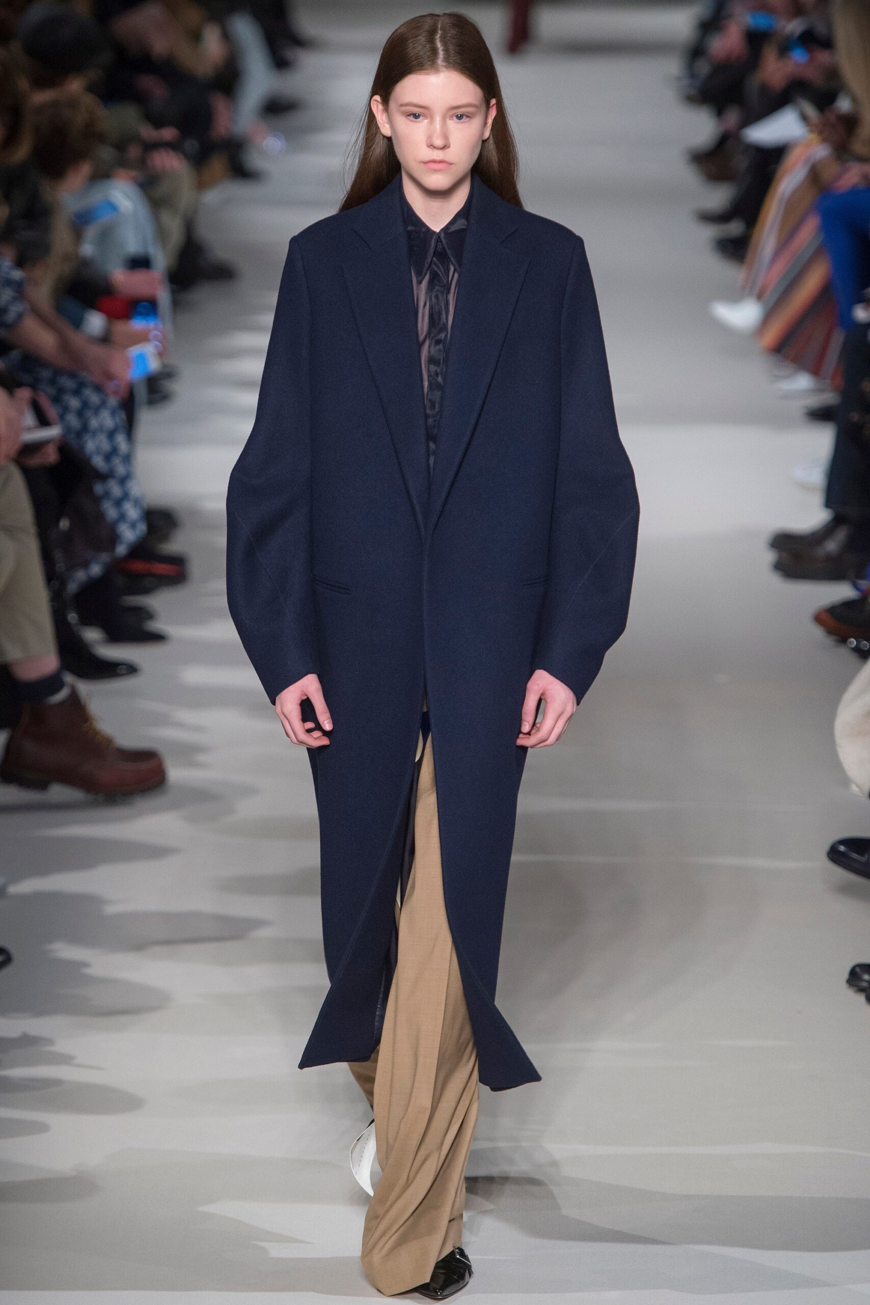 Victoria Beckham F/W 17 Look 6