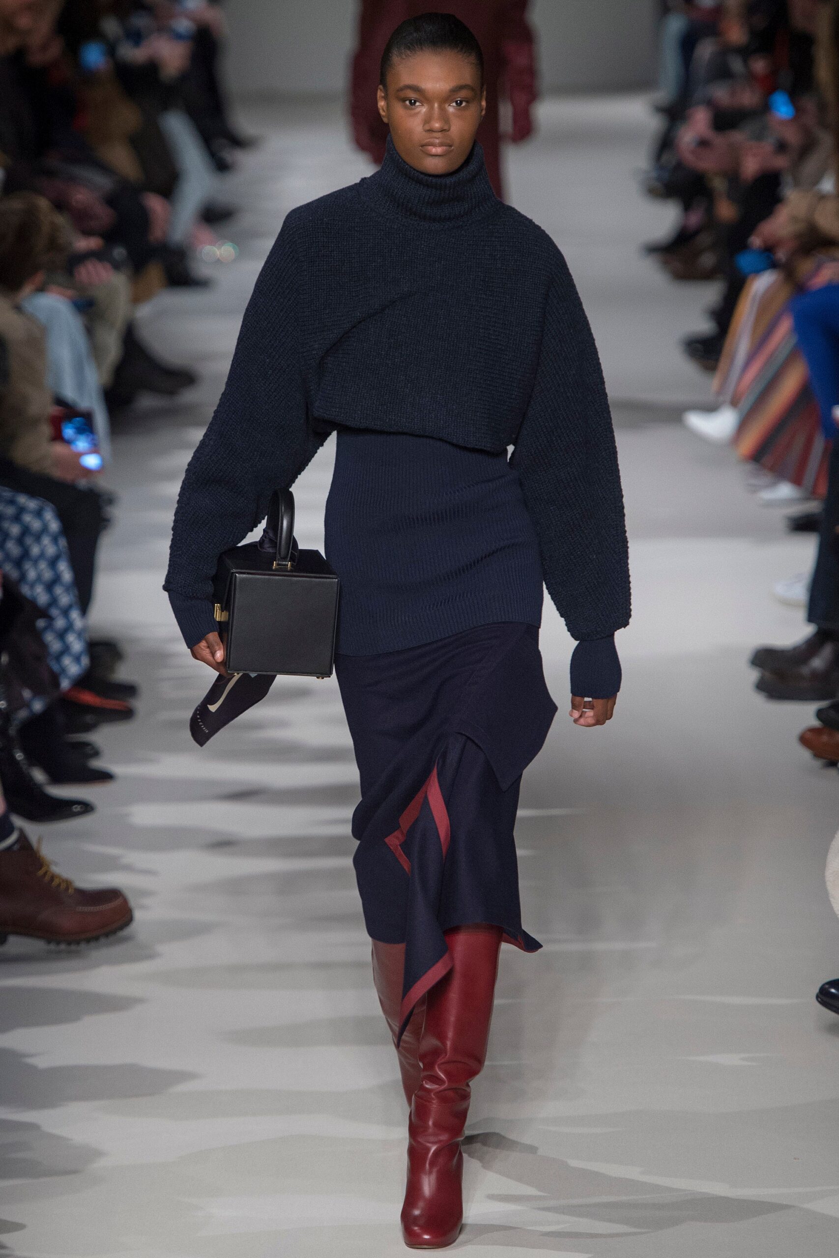 Victoria Beckham F/W 17 Look 22