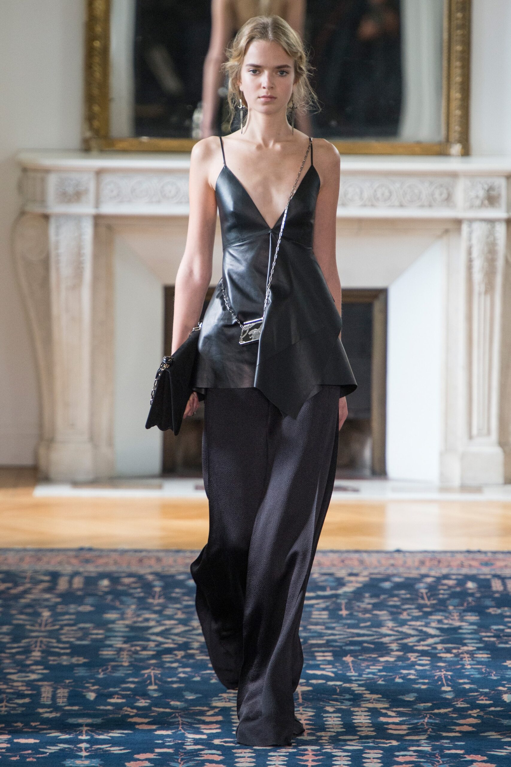 Valentino S/S 17 Look 1