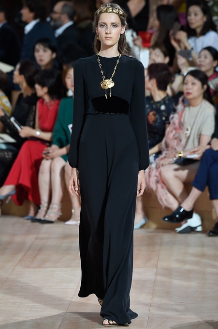 Valentino F/W 15 Couture Look 2