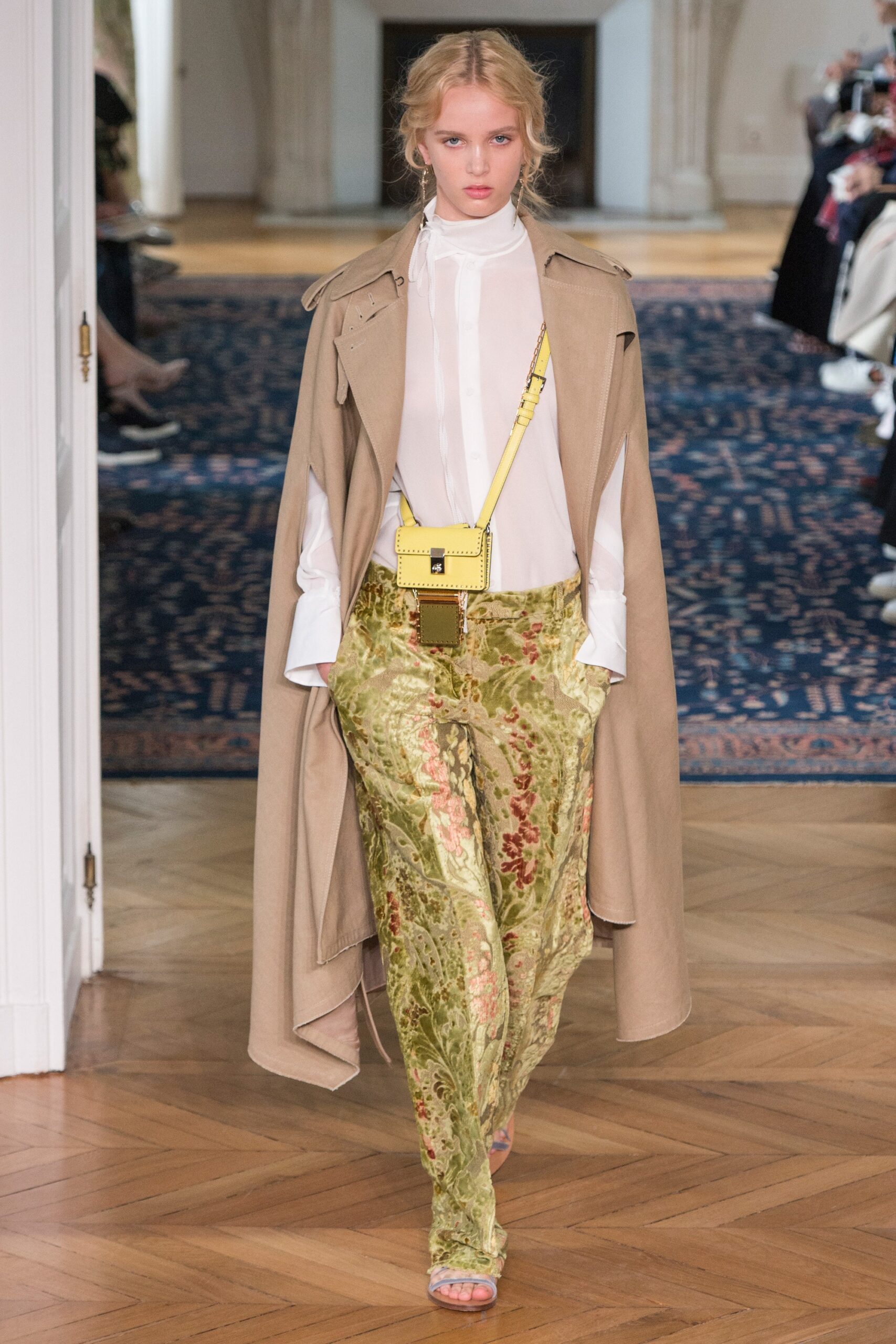 Valentino S/S 17 Look 14