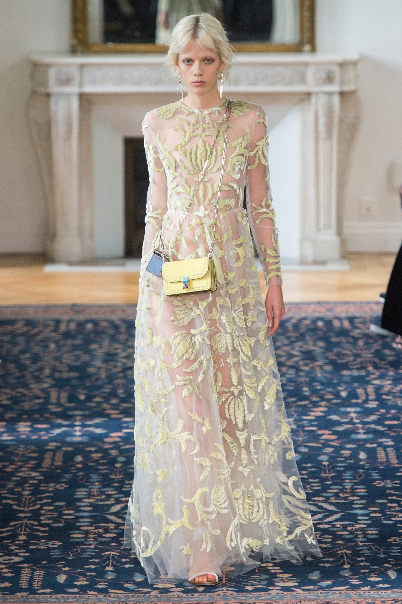 Valentino S/S 17 Look 15