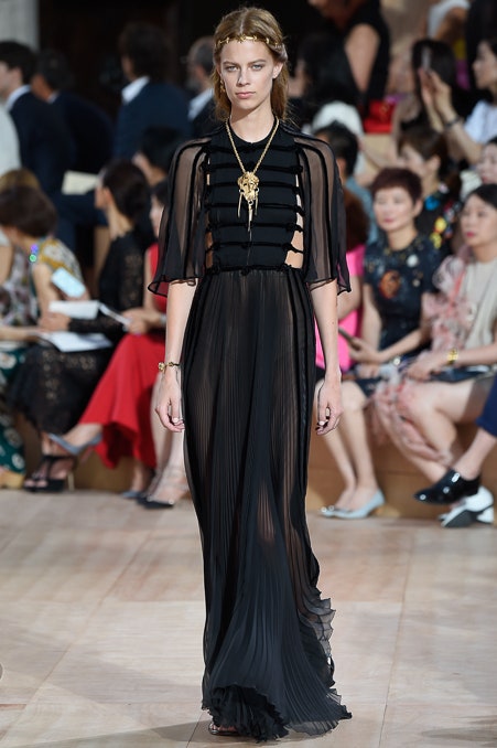 Valentino F/W 15 Couture Look 8