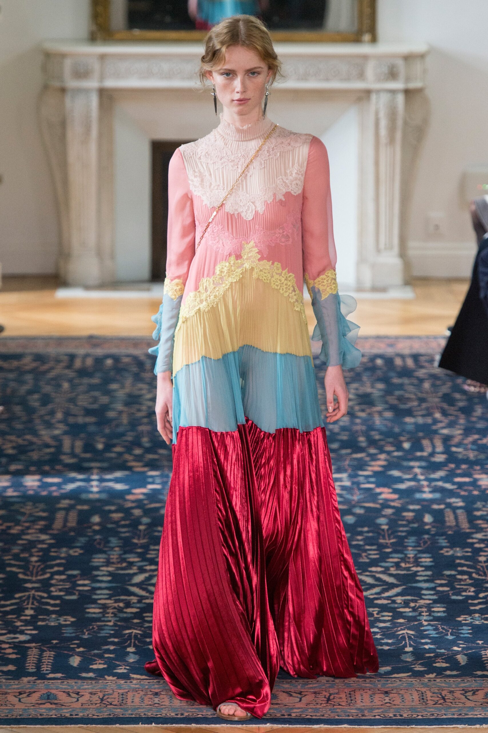 Valentino S/S 17 Look 39
