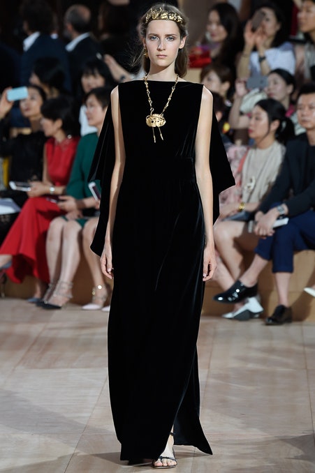 Valentino F/W 15 Couture Look 33