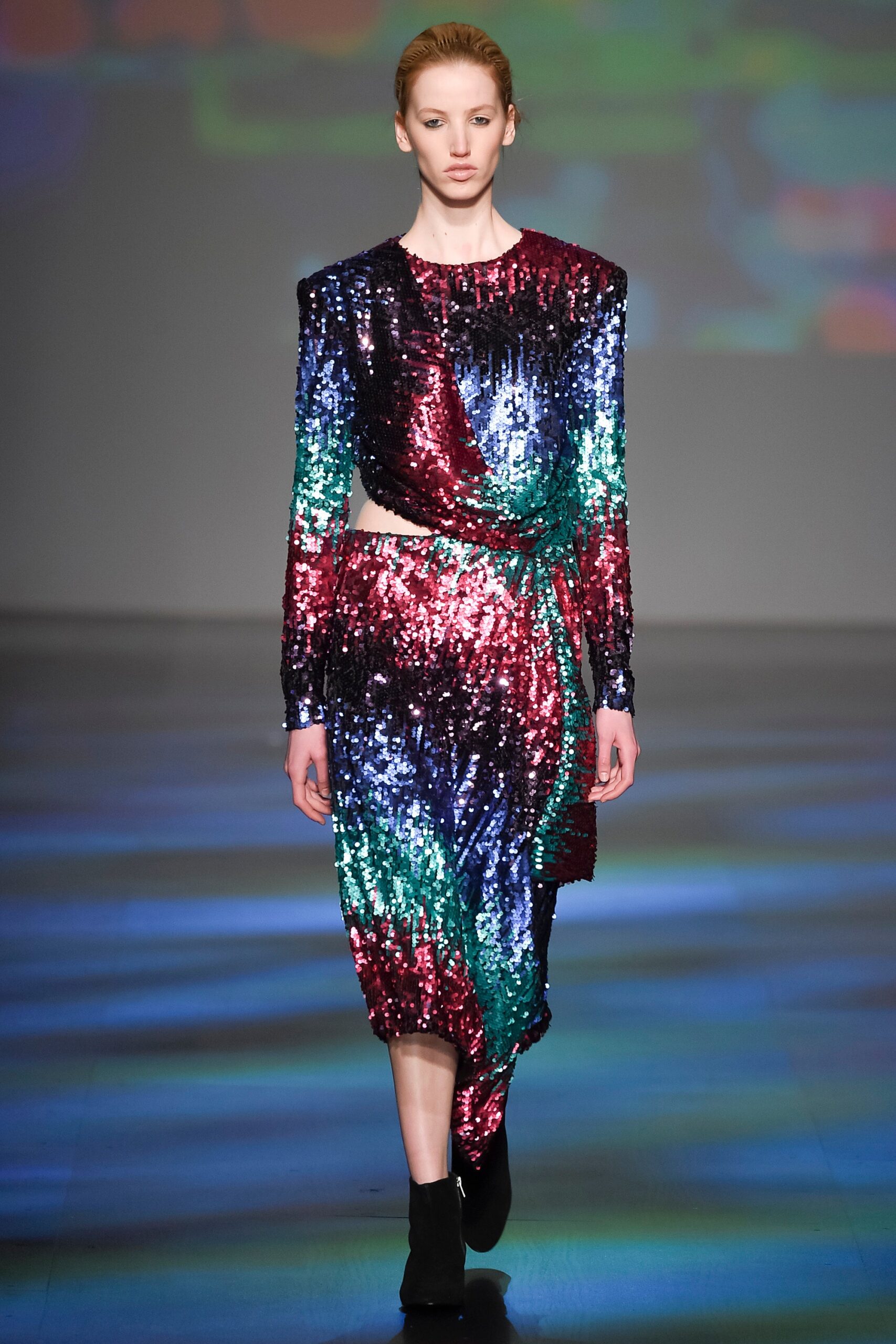 Vivienne Tam F/W 17 Look 16