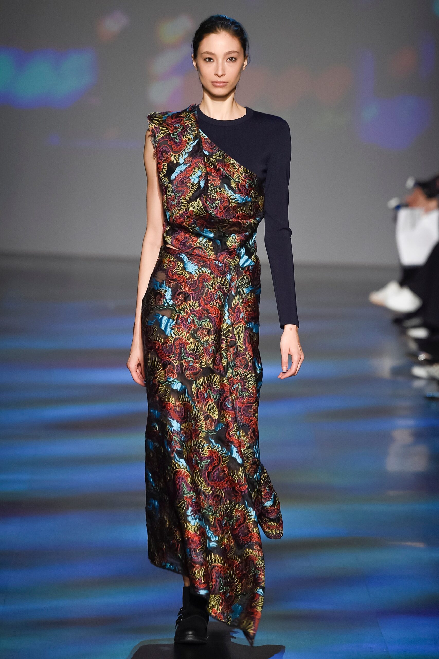 Vivienne Tam F/W 17 Look 18