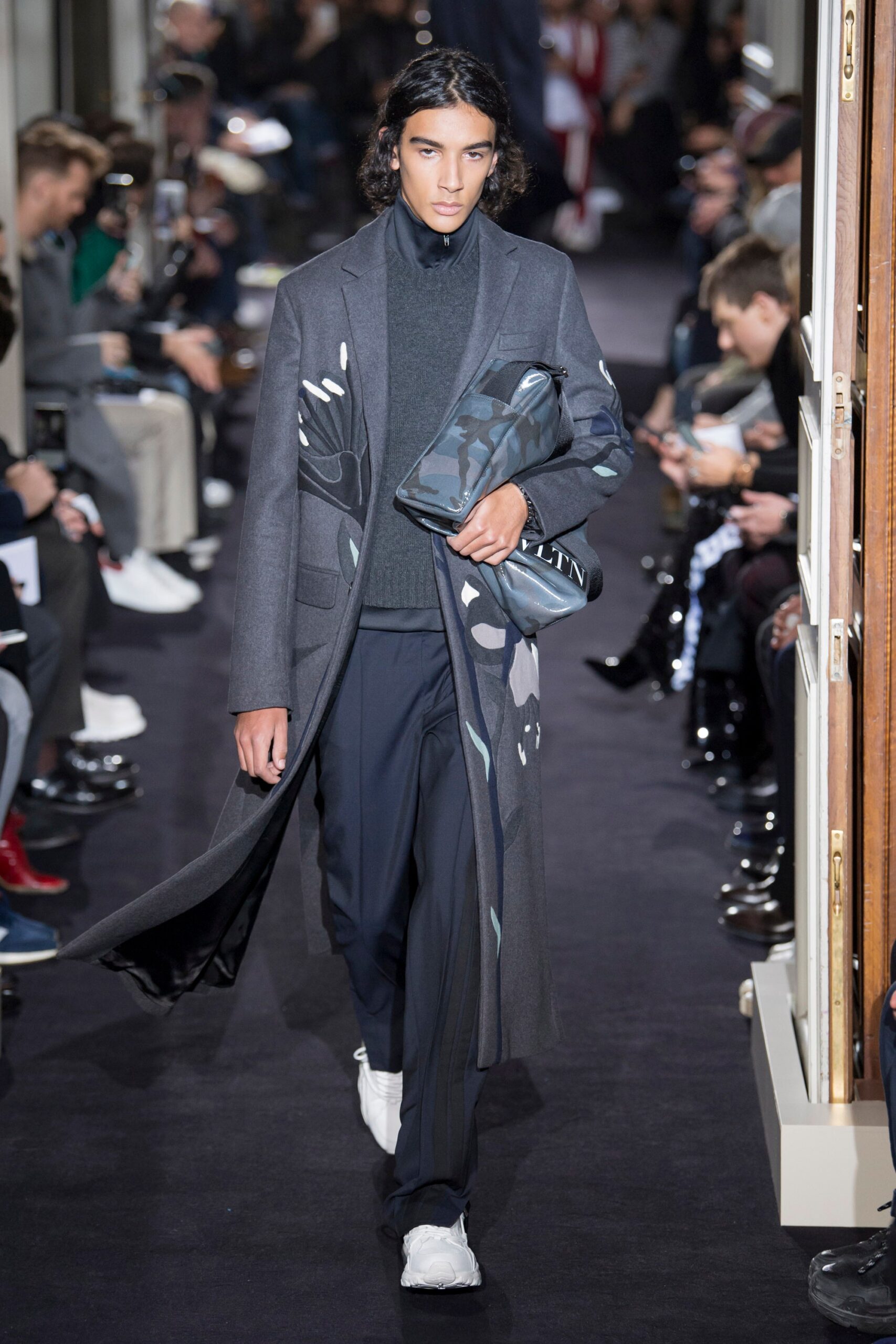 Valentino F/W 18 Menswear Look 1