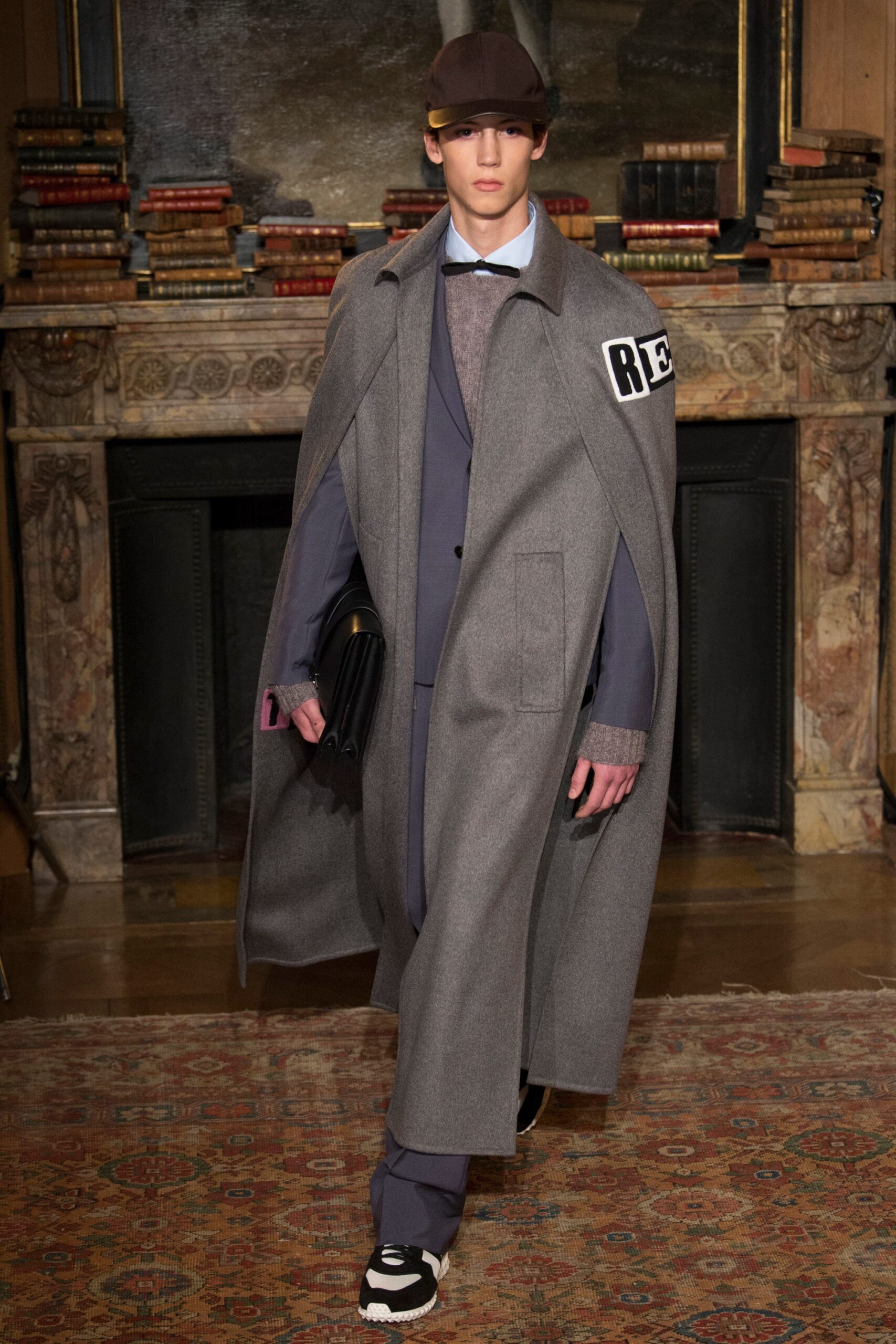 Valentino F/W 17 Menswear Look 1