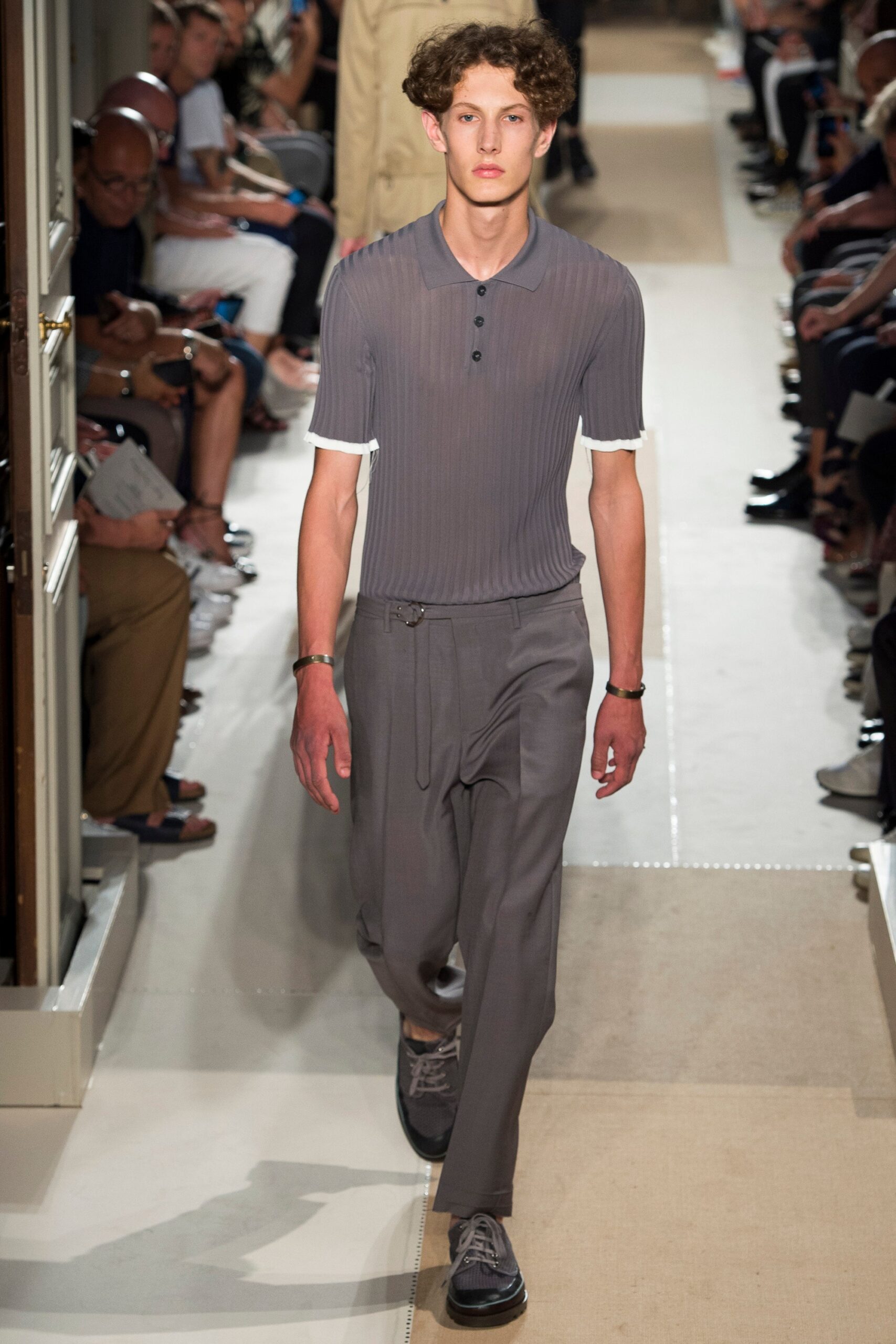 Valentino S/S 17 Menswear Look 2