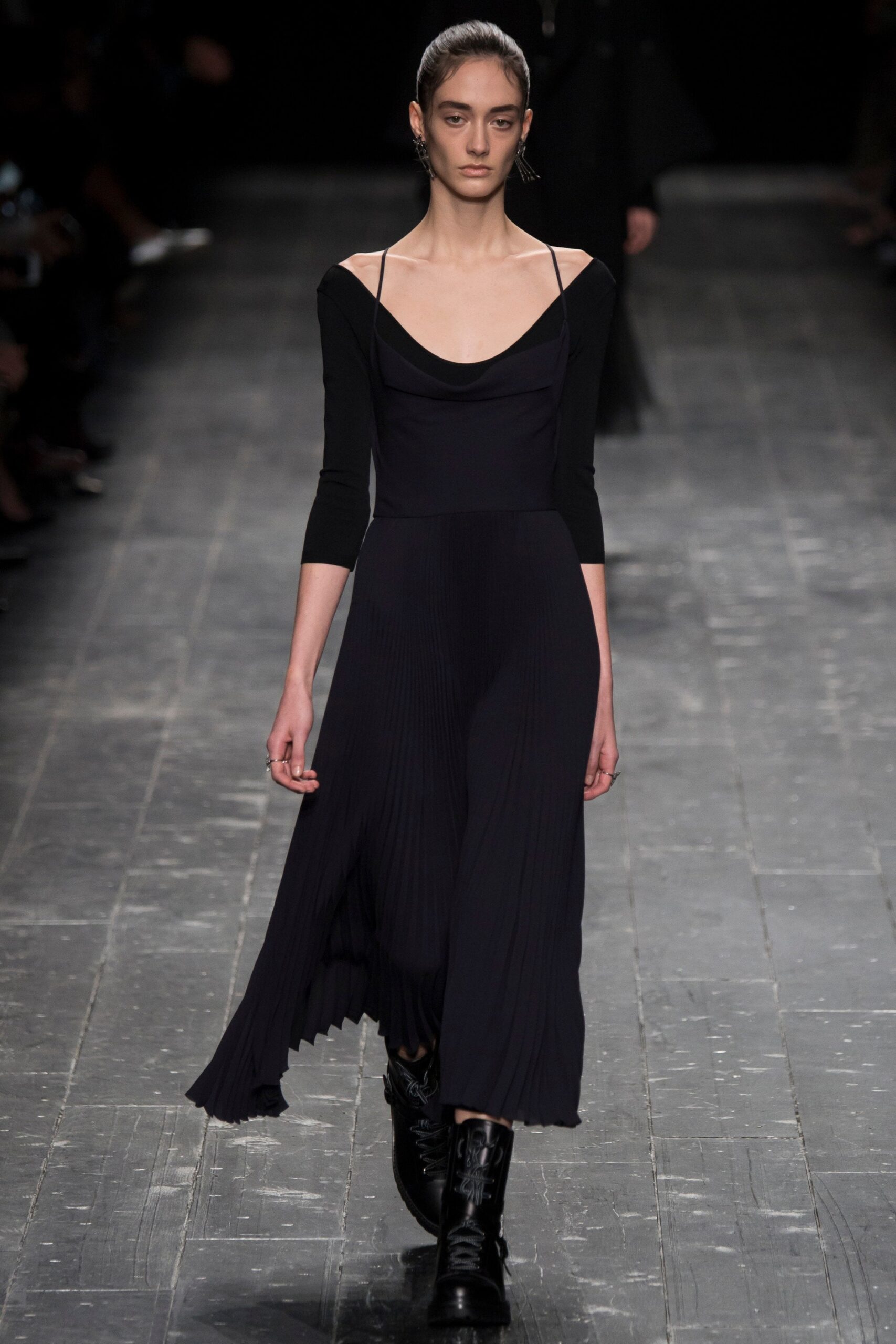 Valentino F/W 16 Look 1