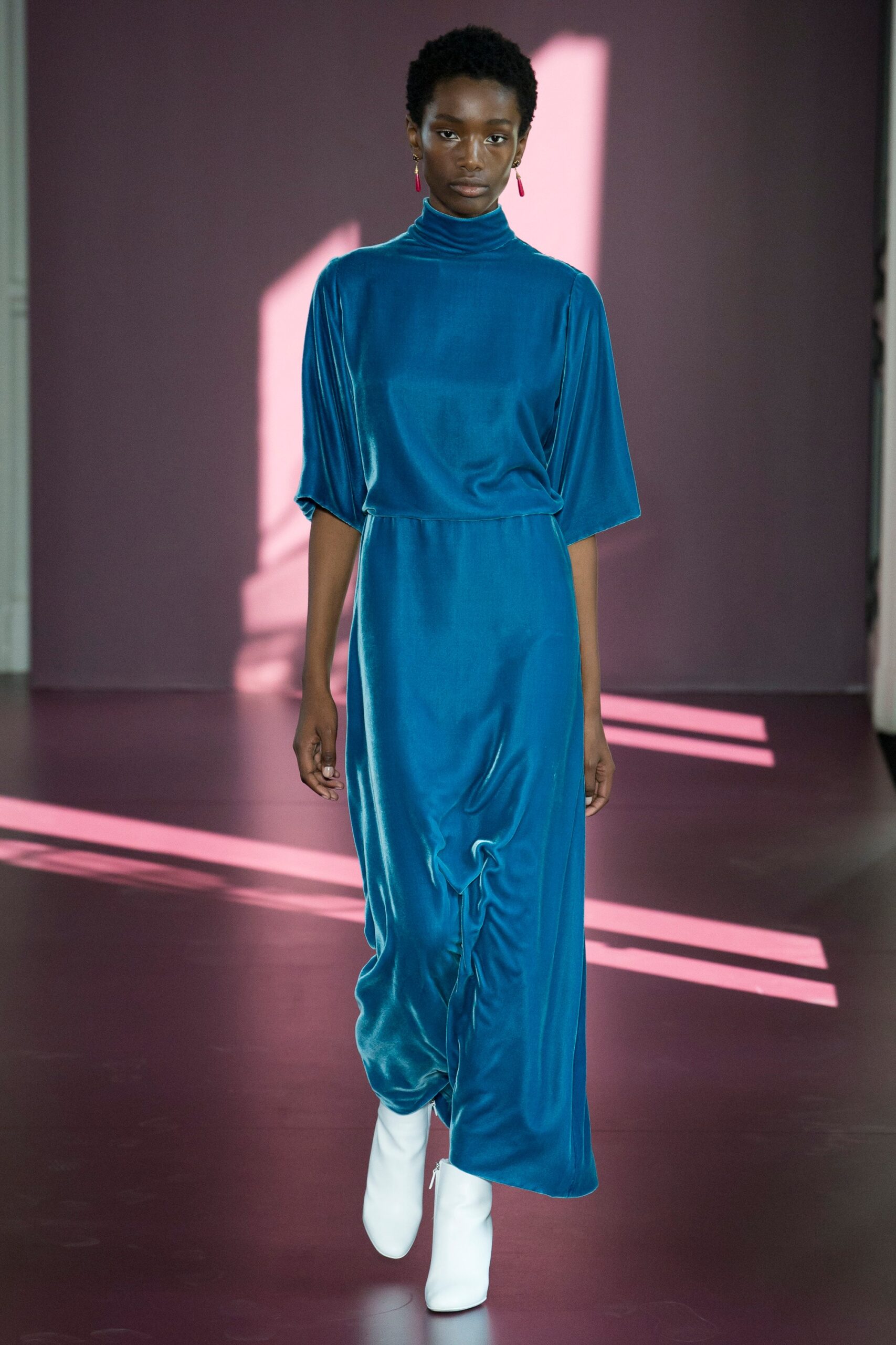 Valentino F/W 17 Couture Look 4