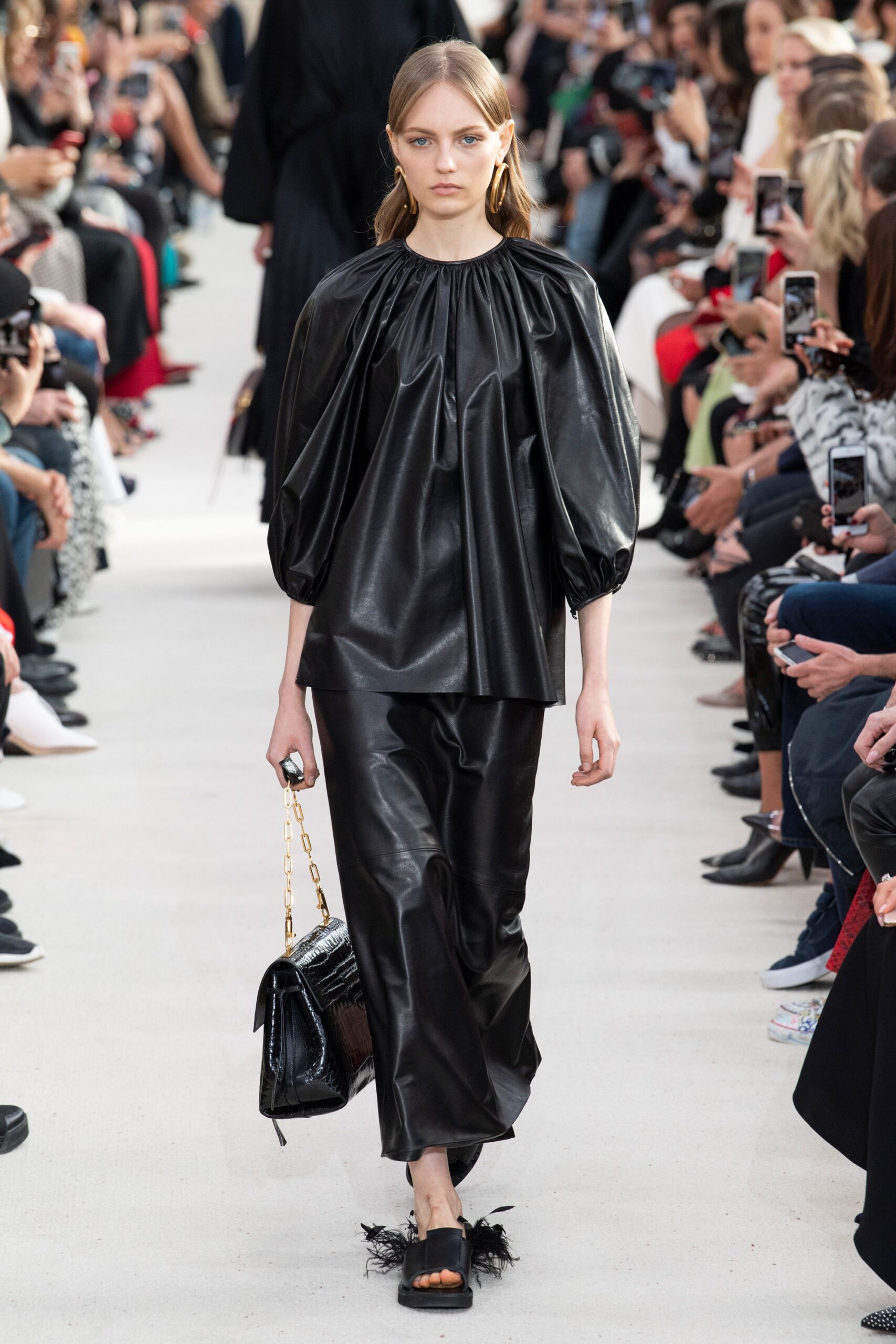 Valentino S/S 19 Look 4