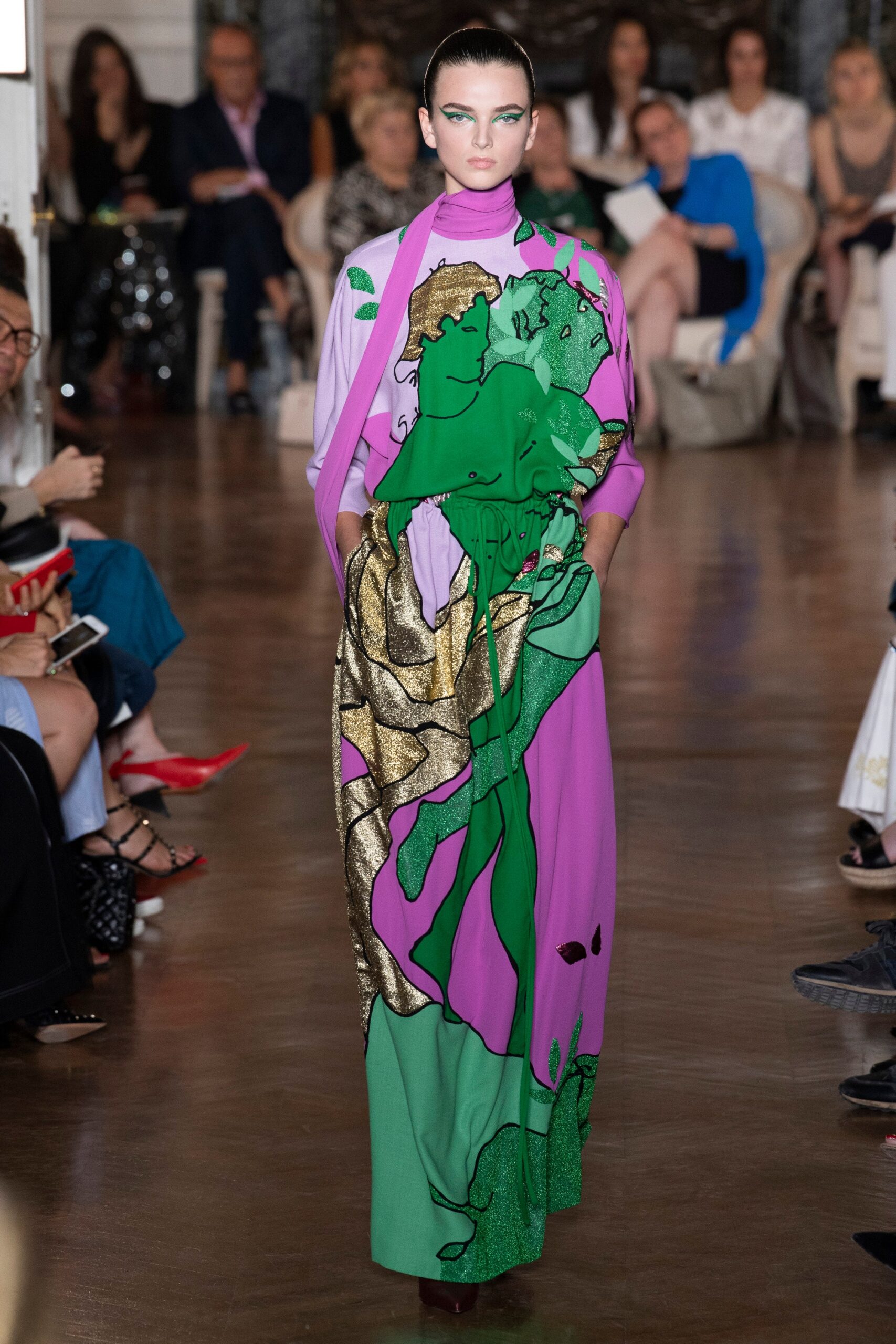 Valentino F/W 18 Couture Look 7