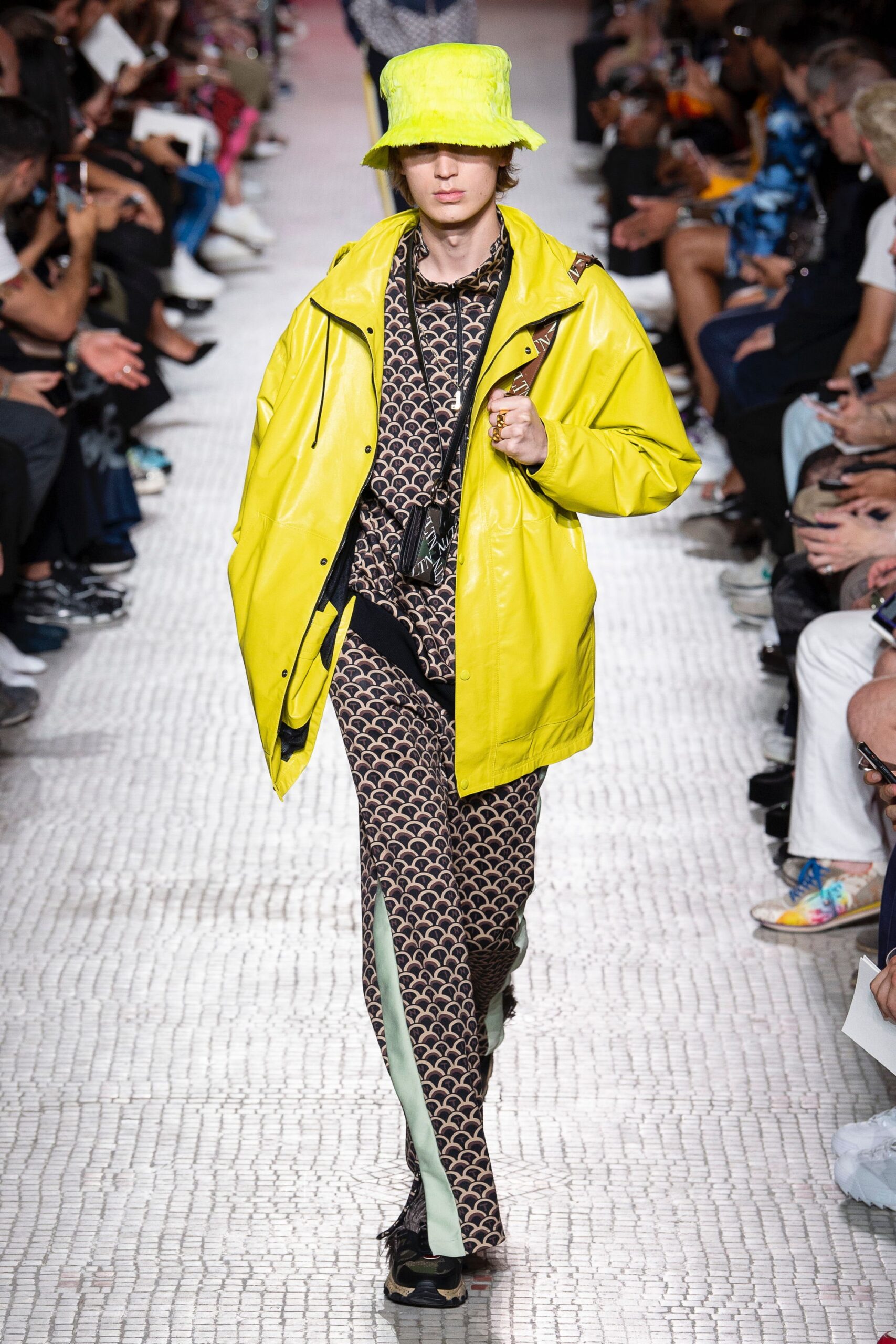 Valentino S/S 19 Menswear Look 10