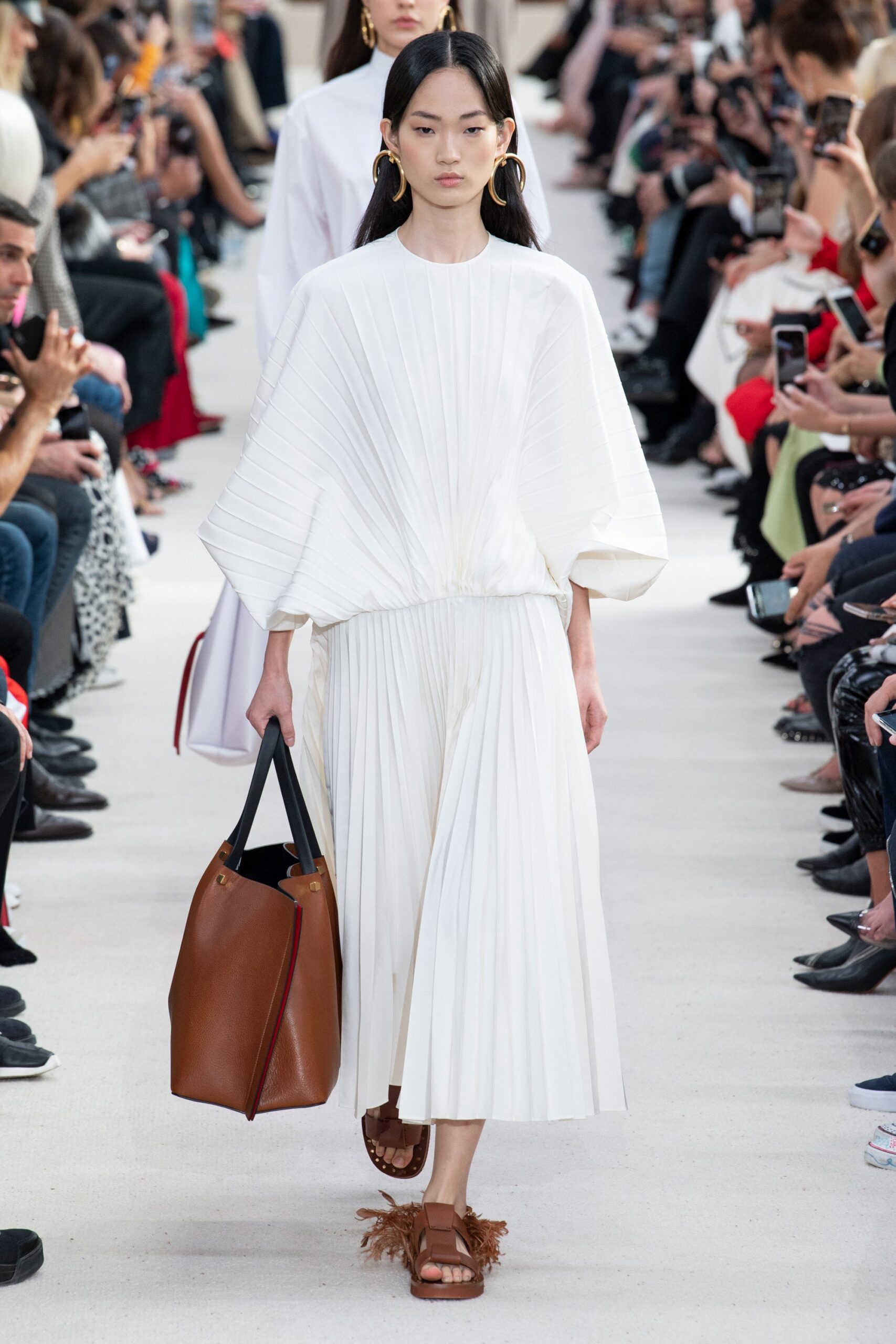 Valentino S/S 19 Look 8