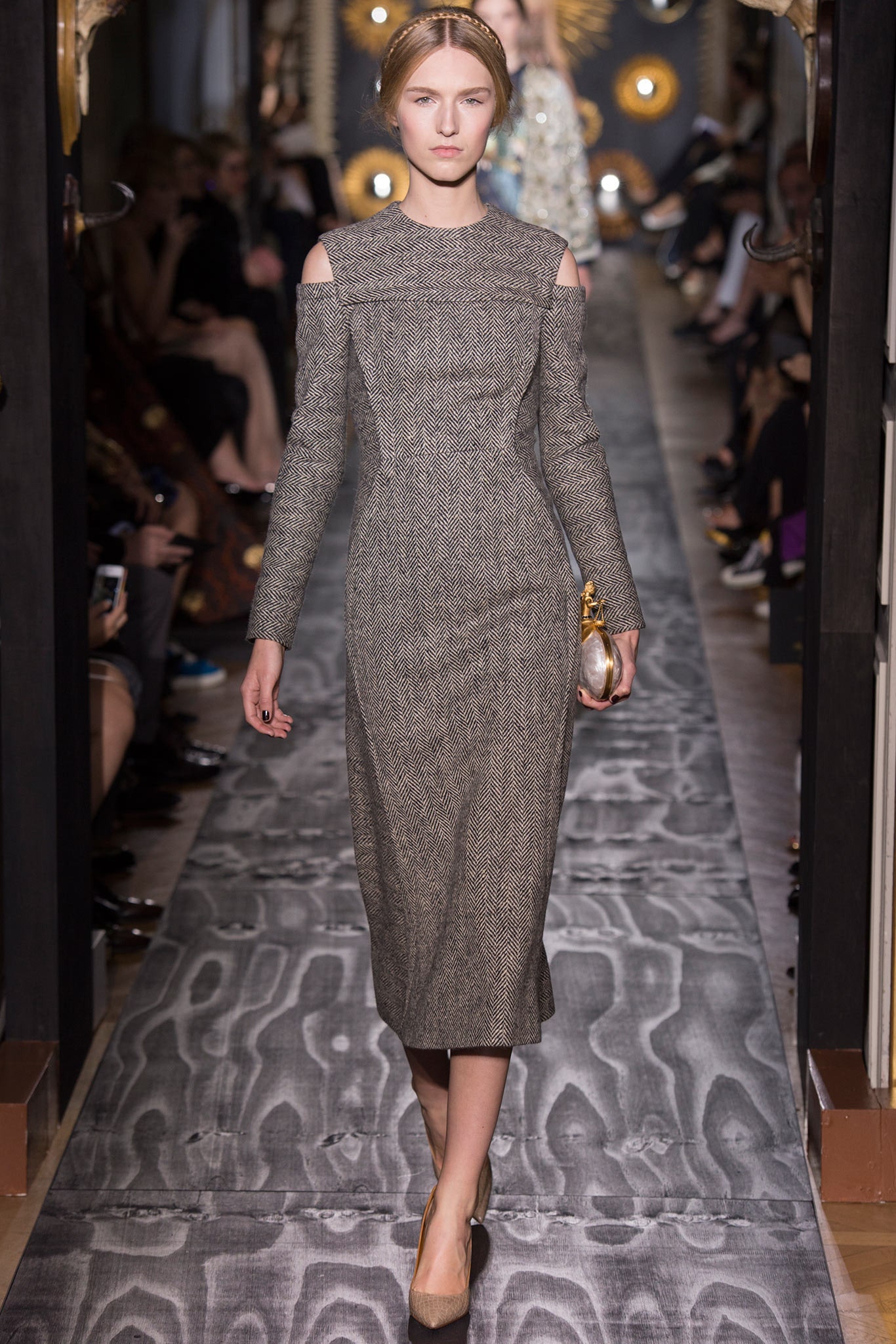 Valentino F/W 13 Couture Look 19