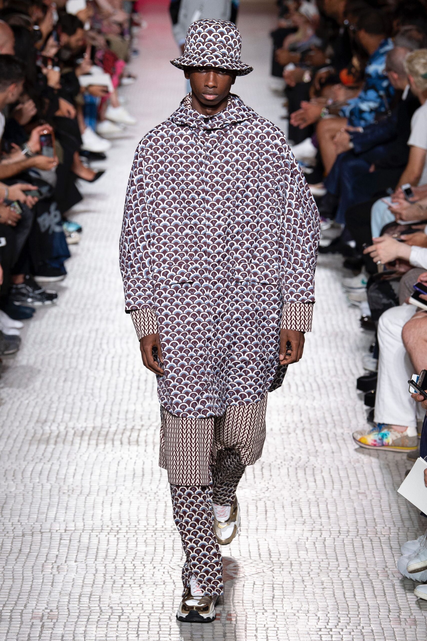Valentino S/S 19 Menswear Look 14